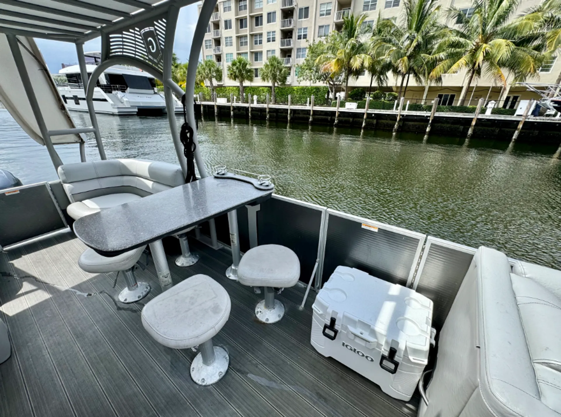 GODFREY MARINE MONACO 255 SB in Fort Lauderdale, FL — photo 6