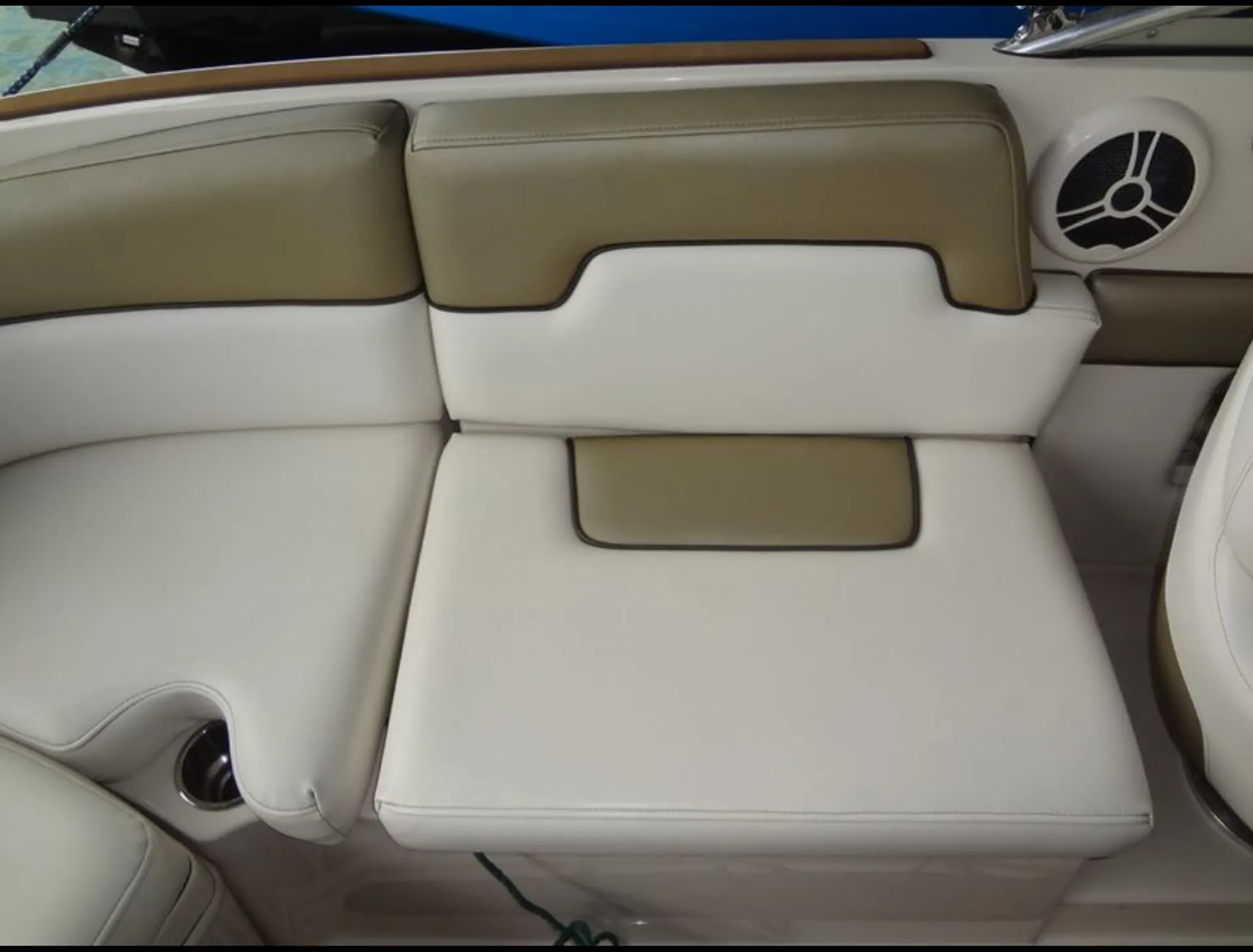 Sea Ray Boats 260 Sundeck in Austin, TX — photo 6
