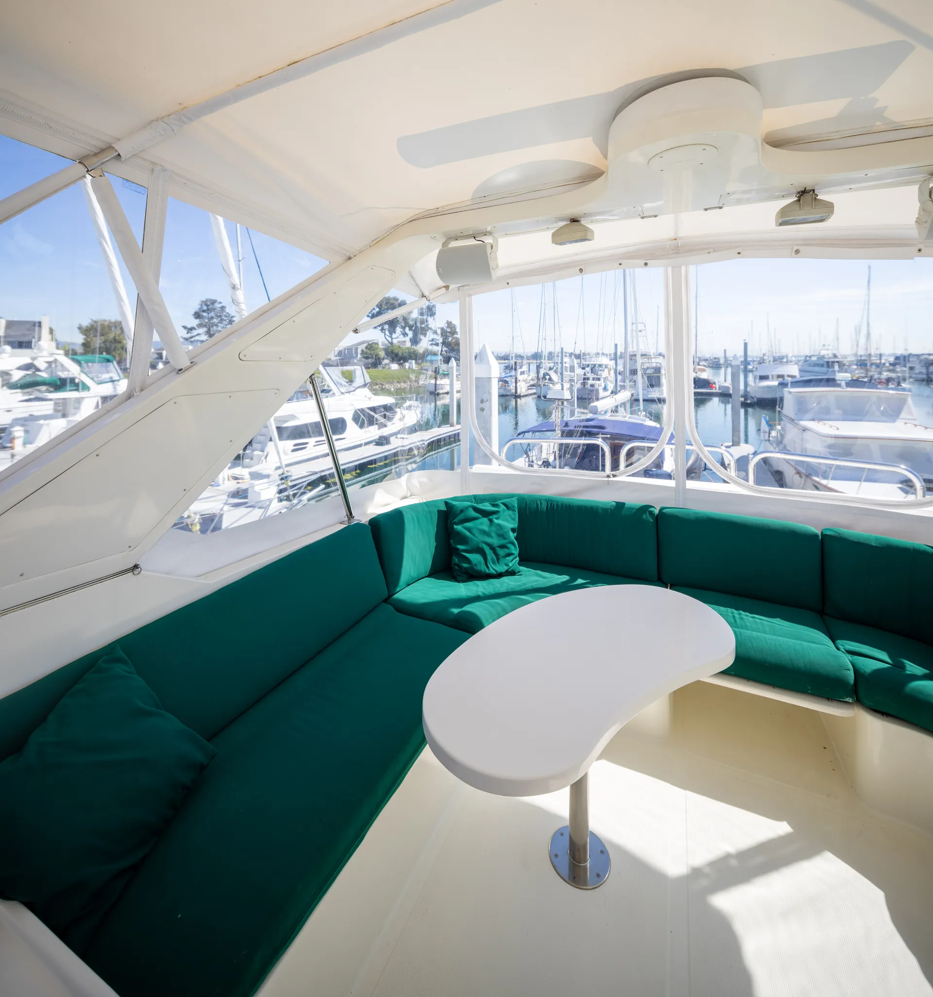 Explore San Francisco Bay on a Private Luxury Yacht