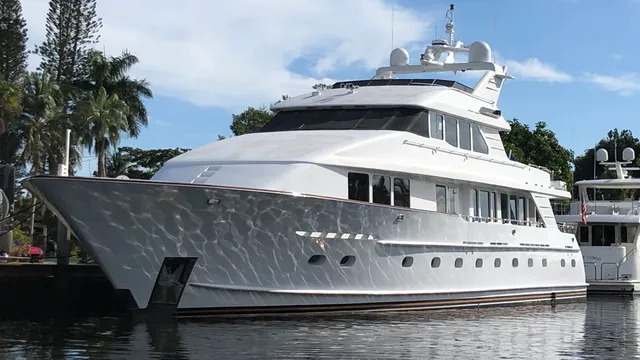 Rent a Custom mega yacht in Long Beach, CA near me