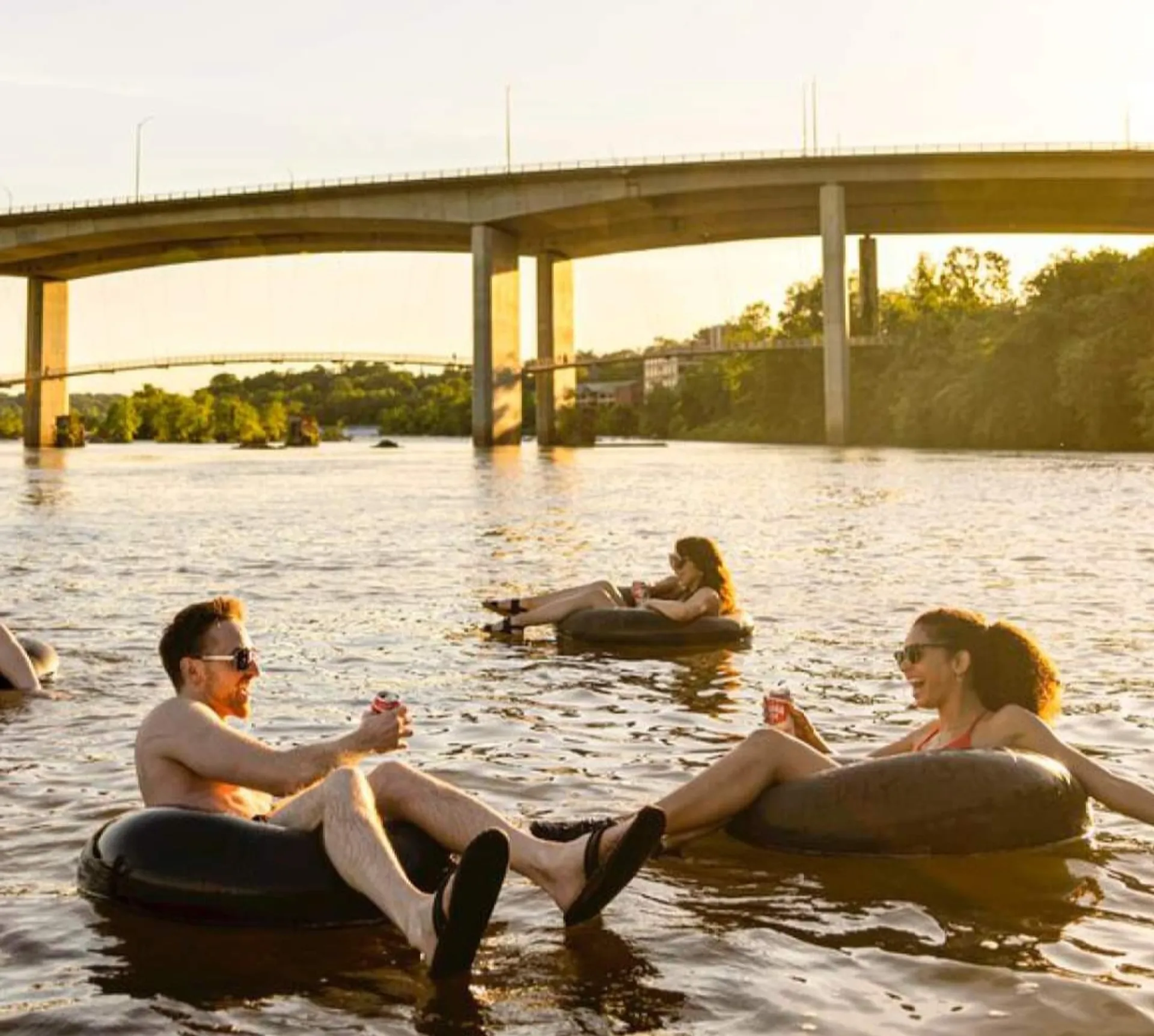 Looking for a safe and memorable boat experience! Ride Waves in Style!