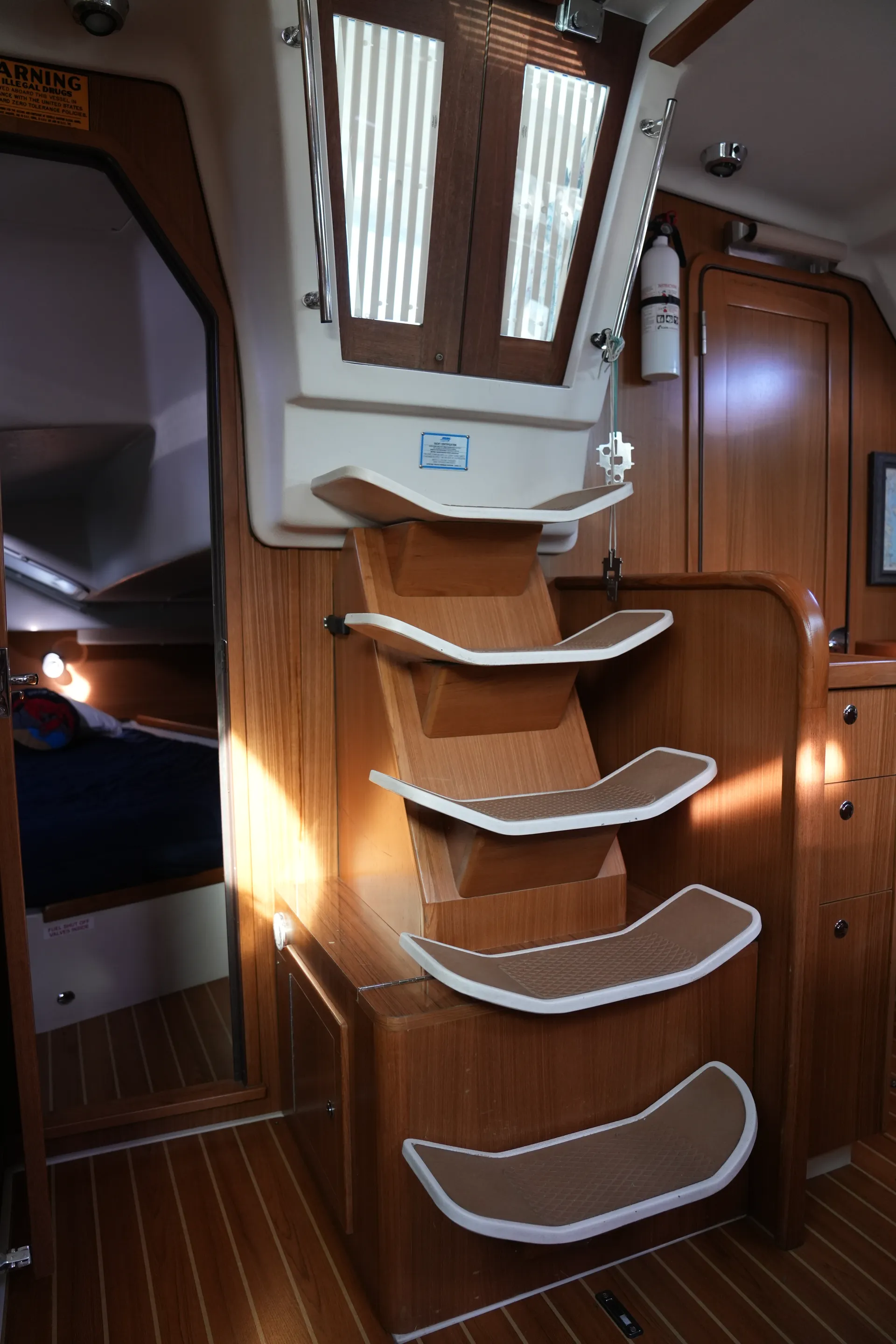 Catalina 445 in Annapolis, MD — photo 10