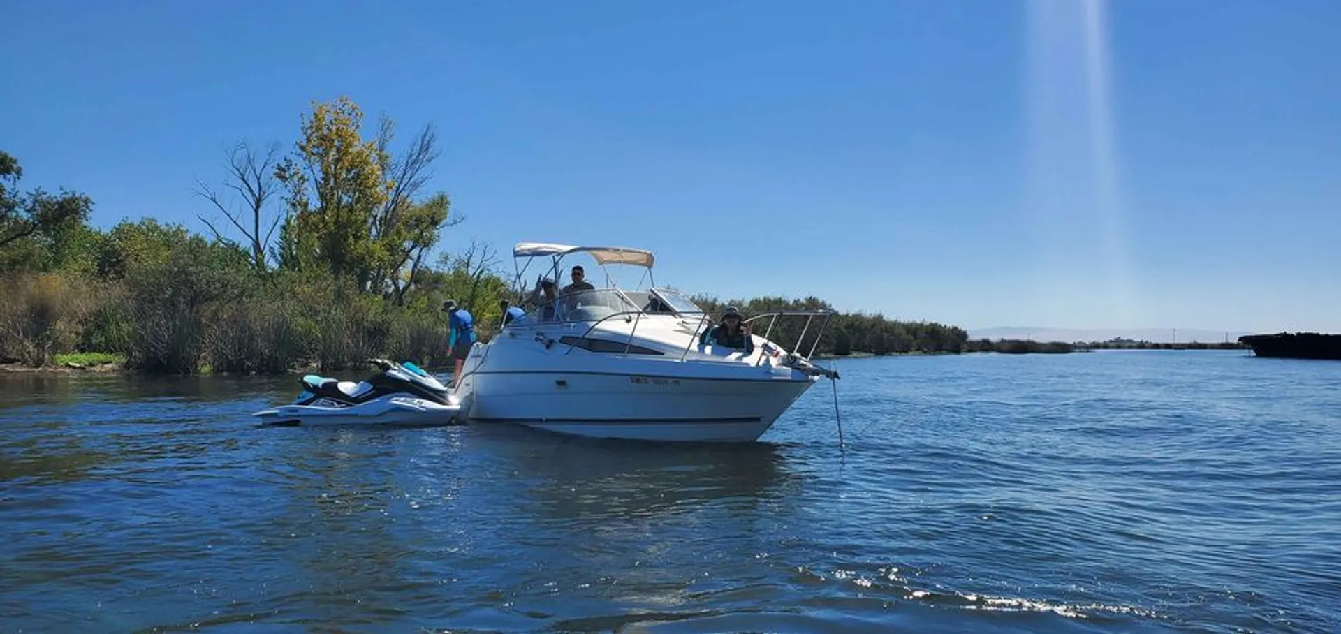 Bayliner 2355 Ciera Sunbridge in Oakley, CA — photo 2