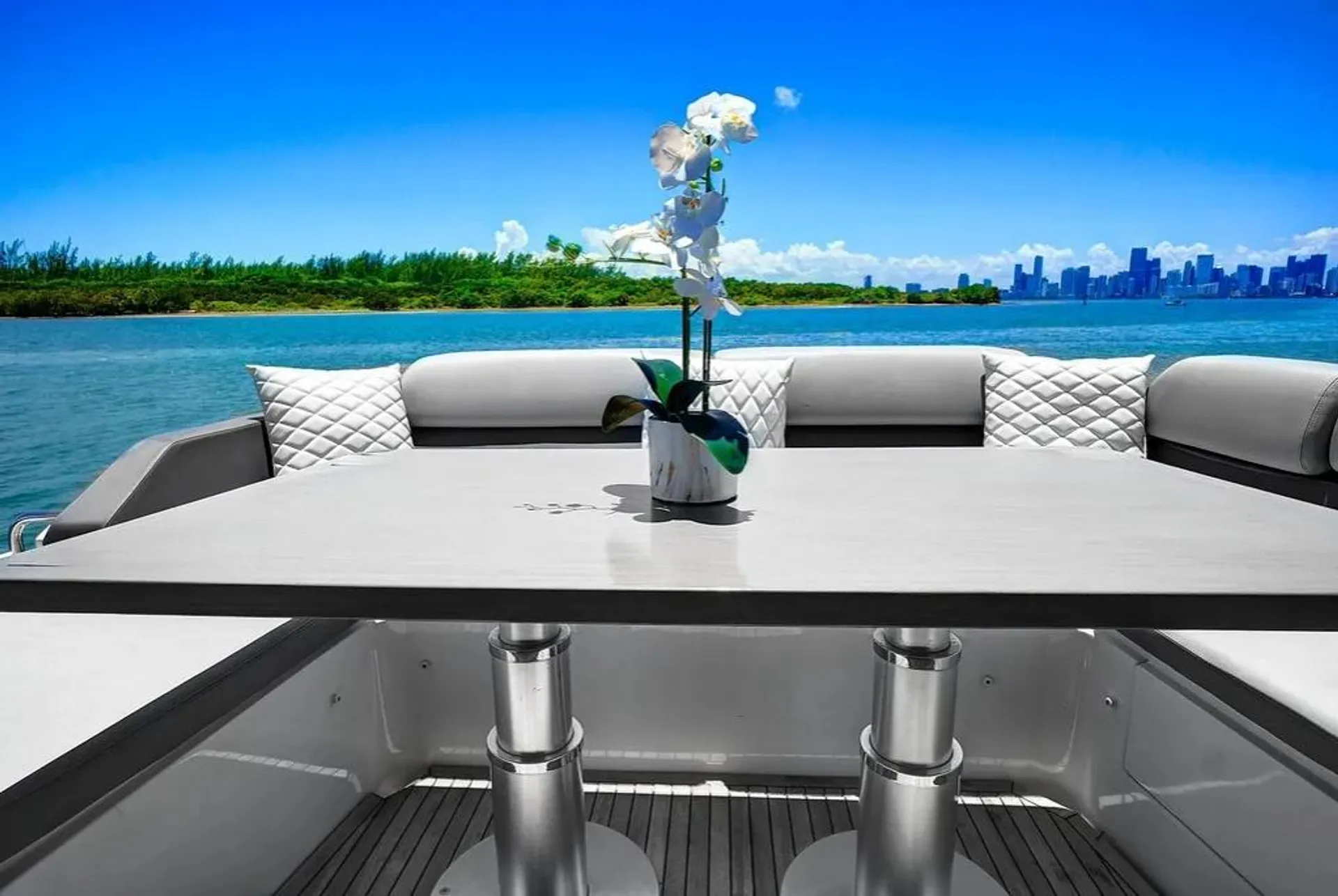 55 Azimut Luxury Yacht Sleek in Miami | No Extra Fees 