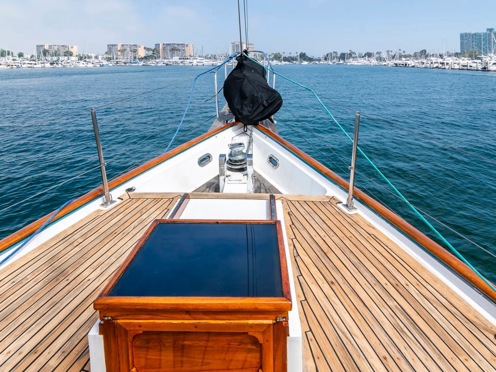 The Classic Sailing Experience