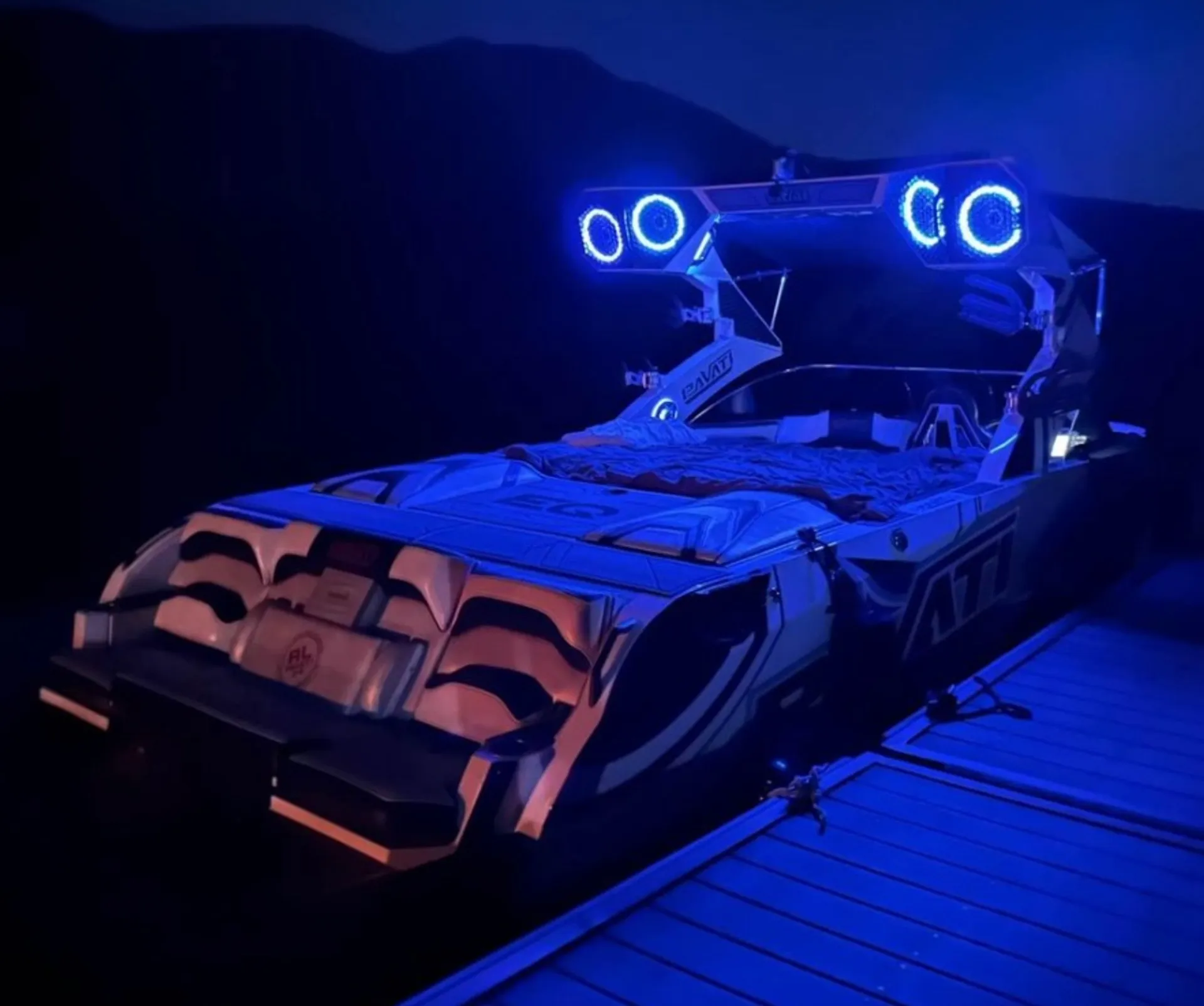 Only *Pavati* for hire in the USA!