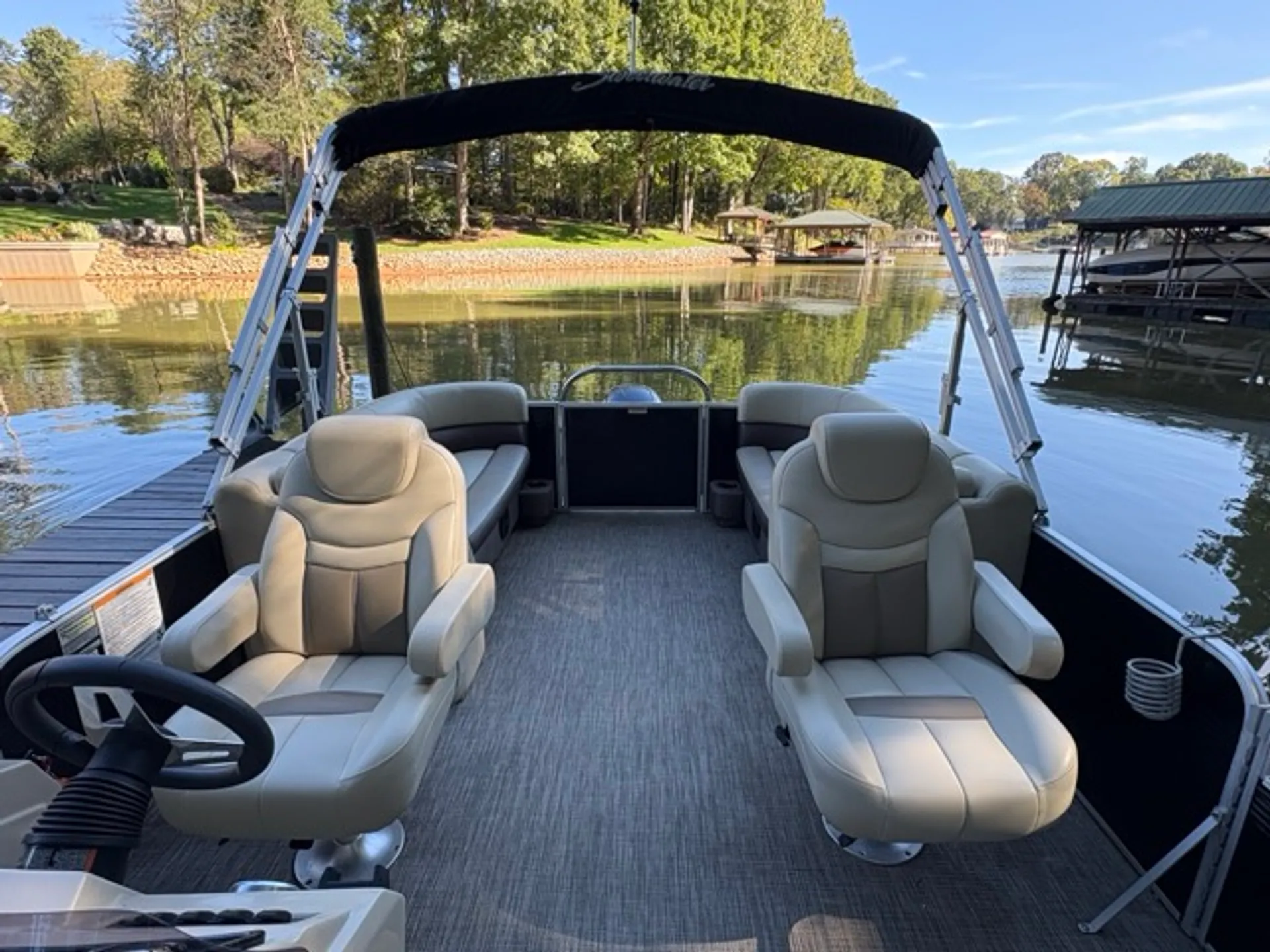 Lake Norman Luxury Pontoon Rental 