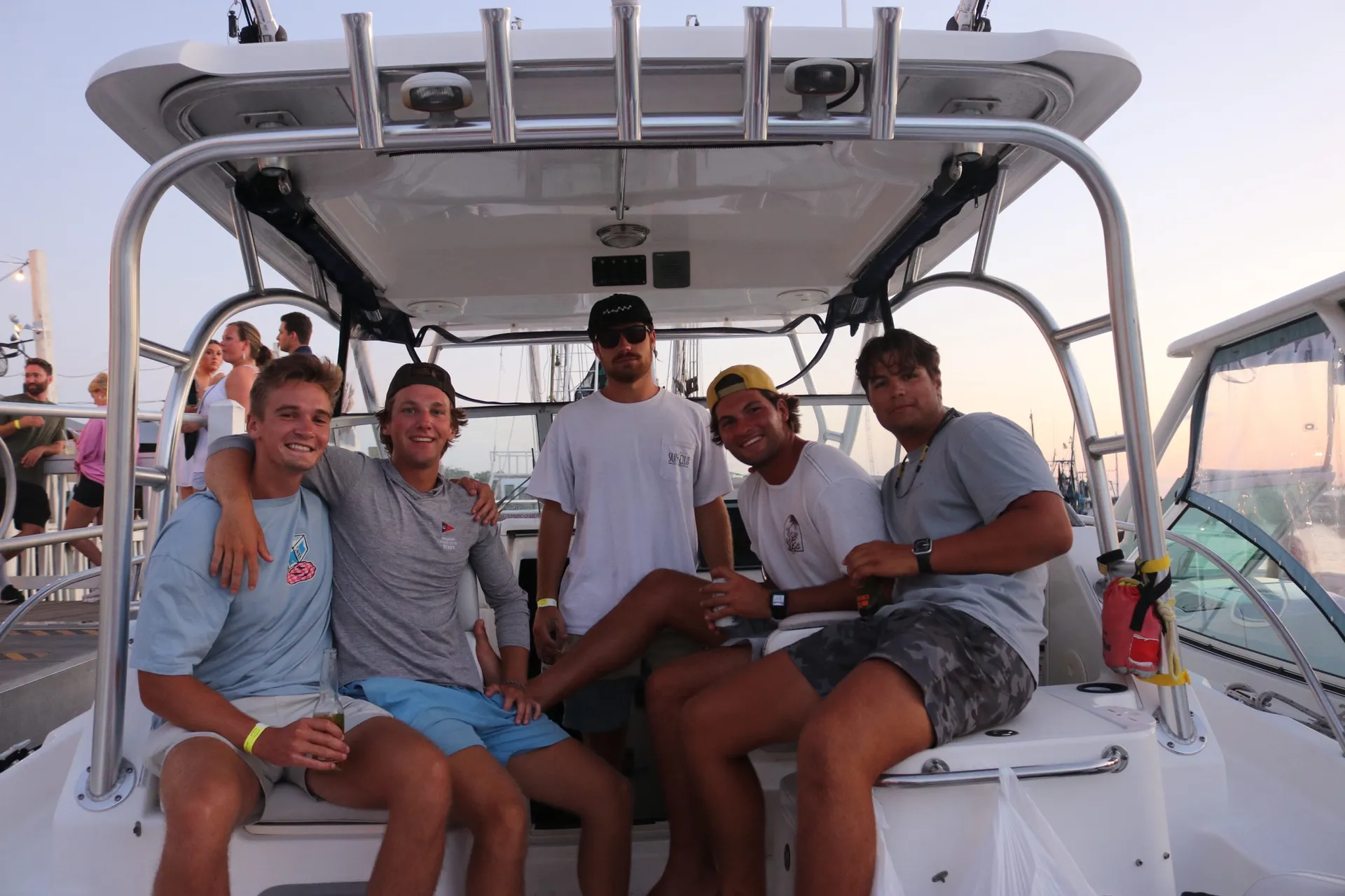 Luxury 32ft Boston Whaler, Captain and Deckhand included!