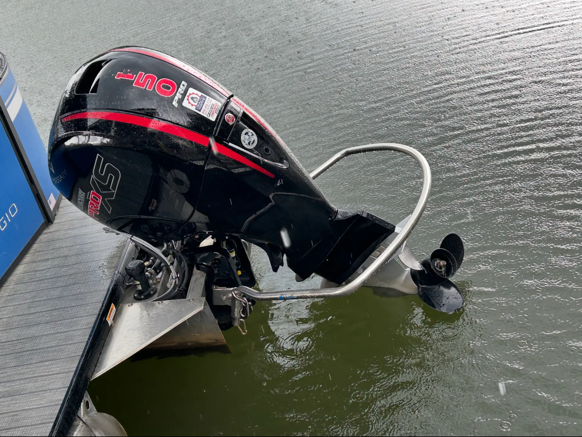 2022- 22' Tritoon W 150HP motor on Lake Lanier
