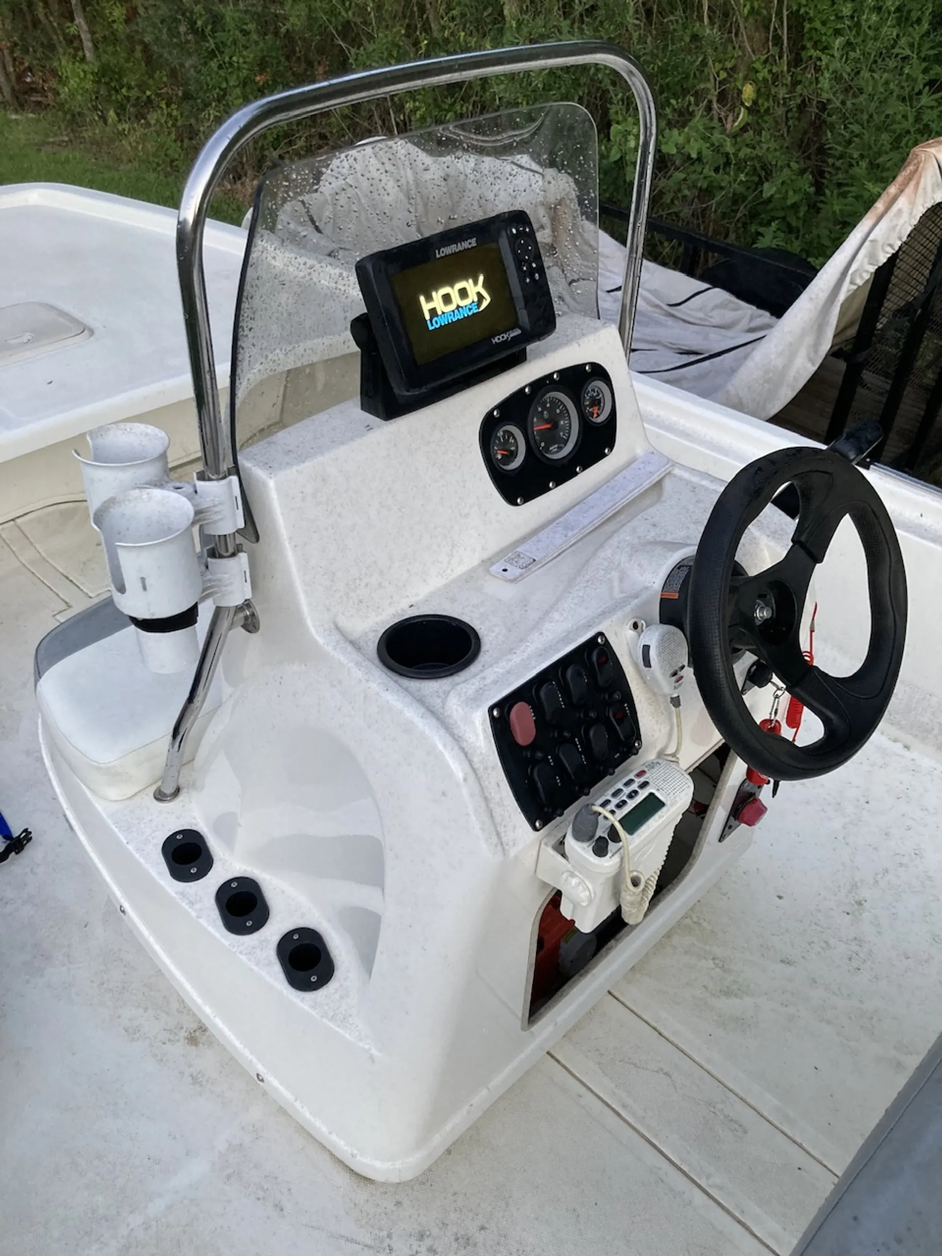 Stable Mako bay boat out of La Porte, TX