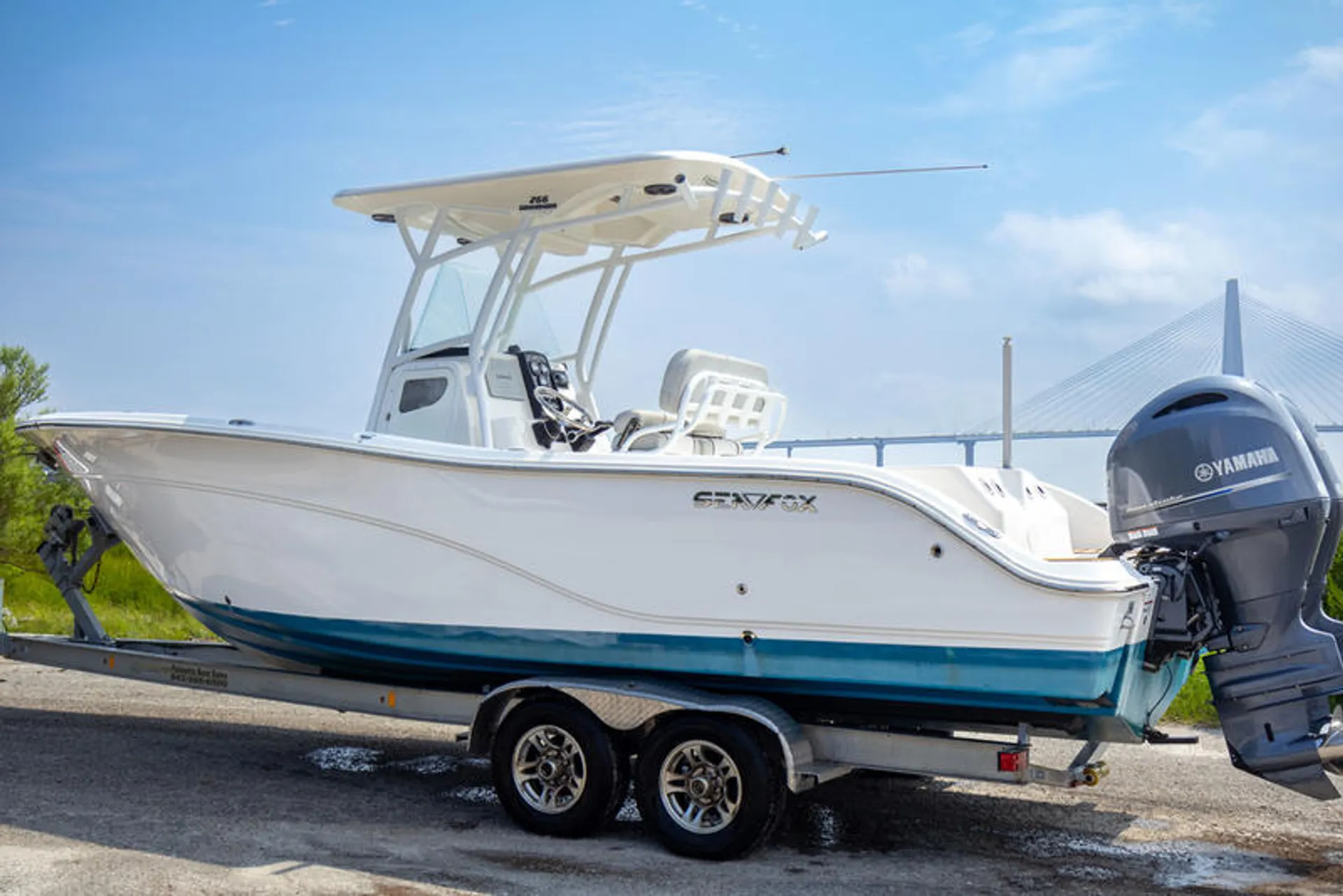 2017 Sea Fox 266 Commander 