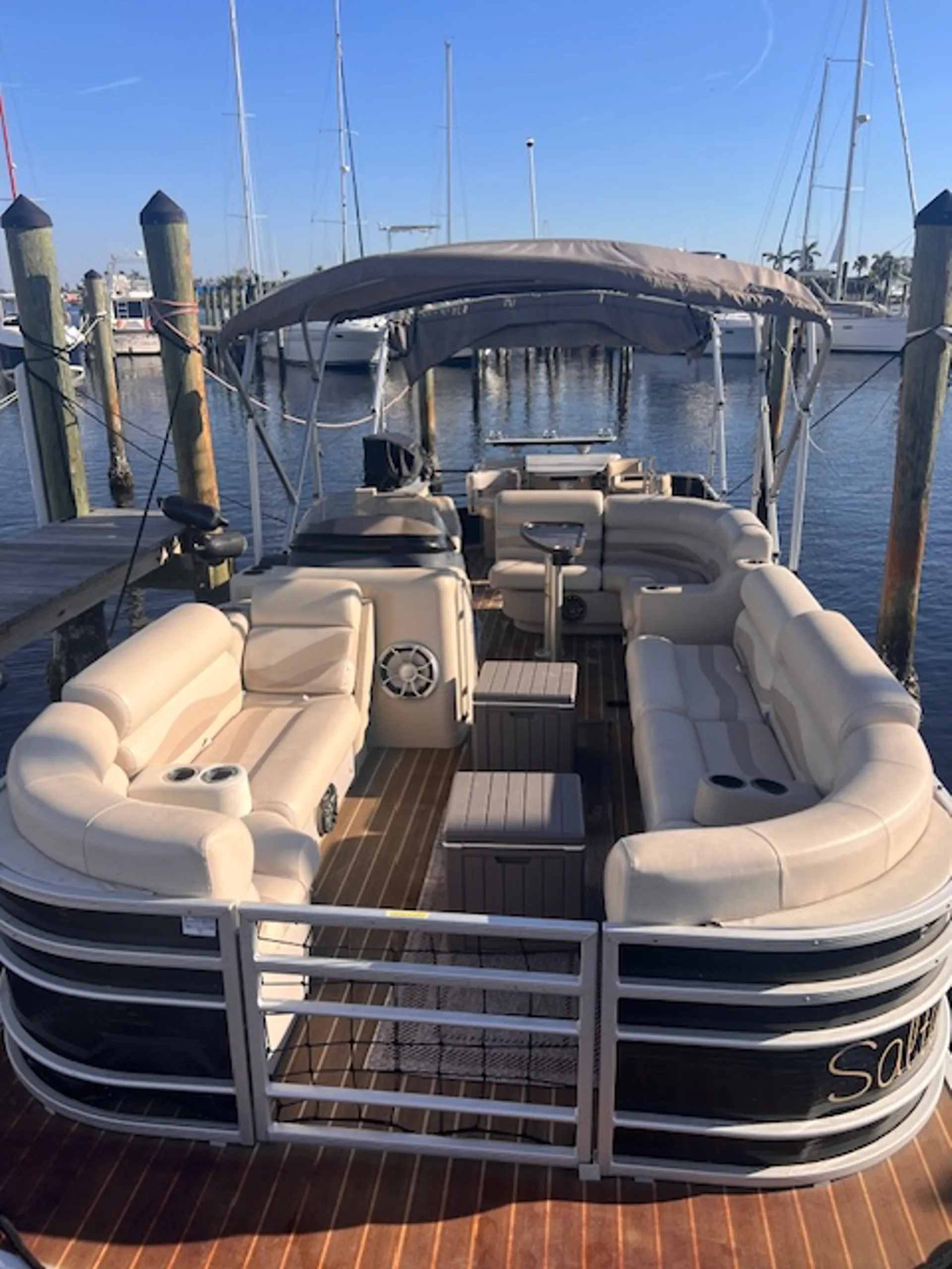 Book the boat that Kei and Pope from Outer Banks booked!