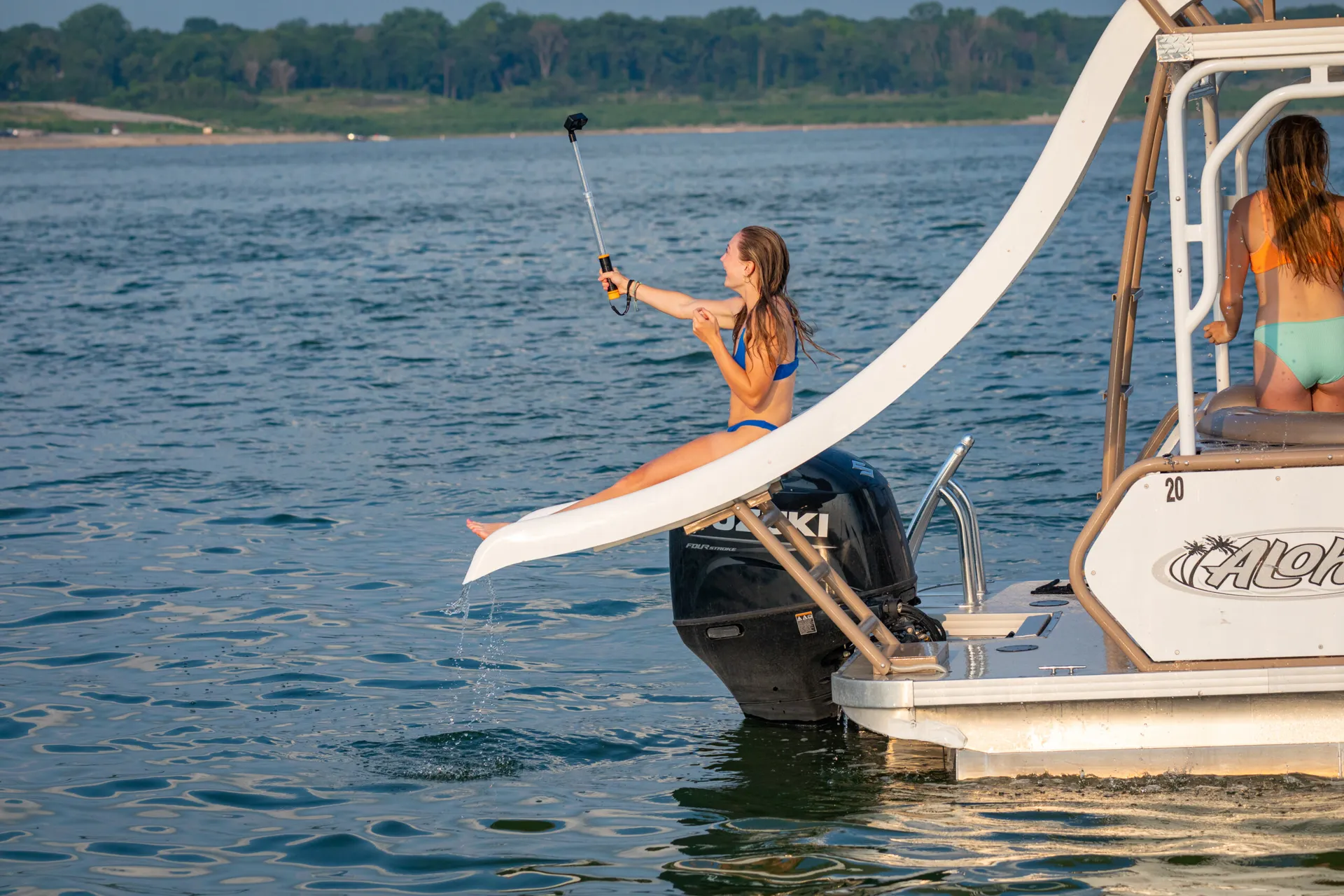 Aloha 30 Double Decker Pontoon at Saylorville Lake!