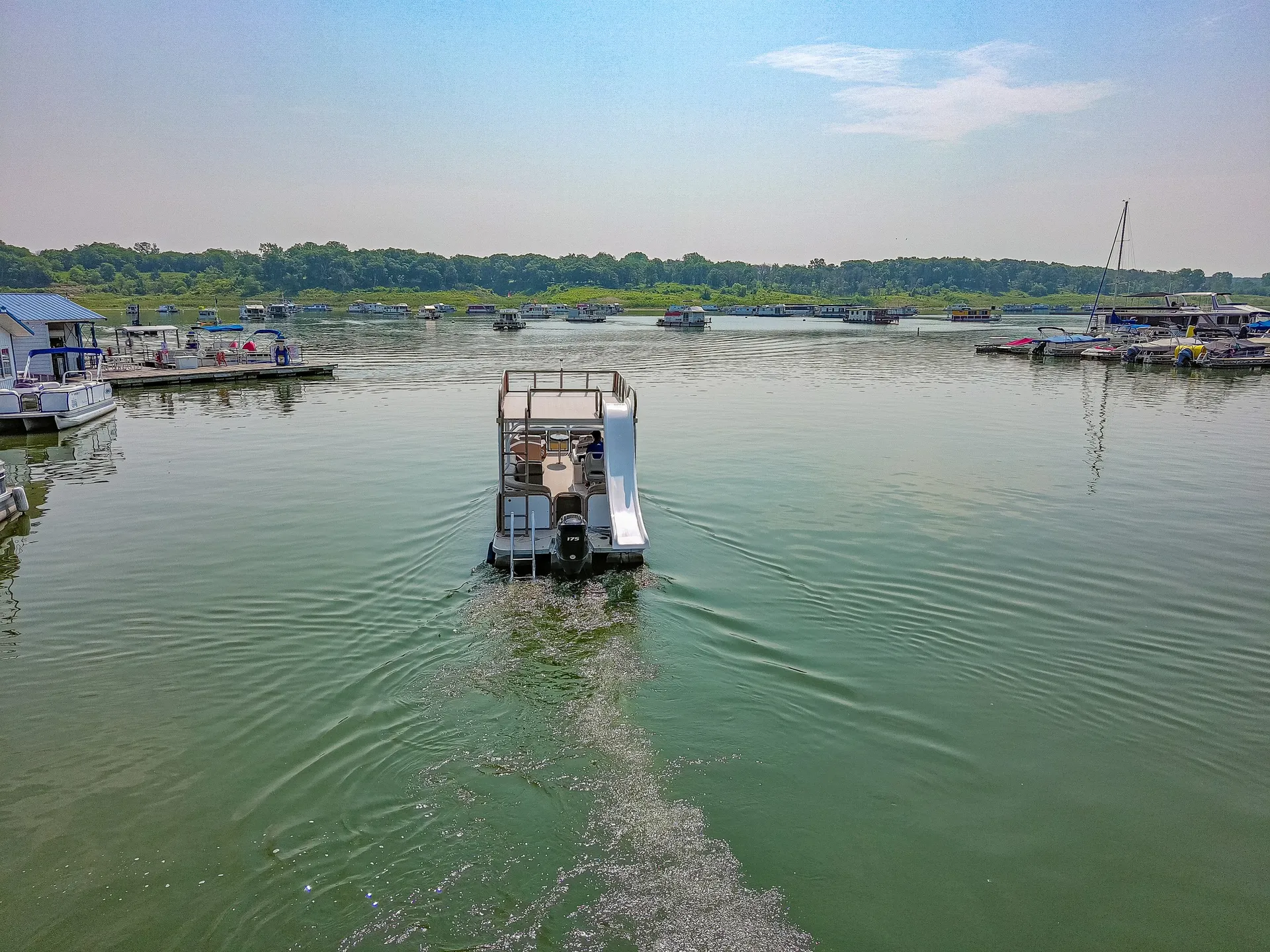 Aloha 30 Double Decker Pontoon at Saylorville Lake!