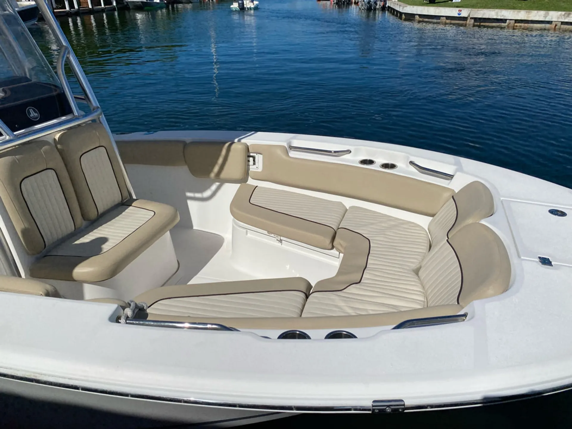 SEA FOX 246 COMMANDER in Islamorada, FL — photo 5