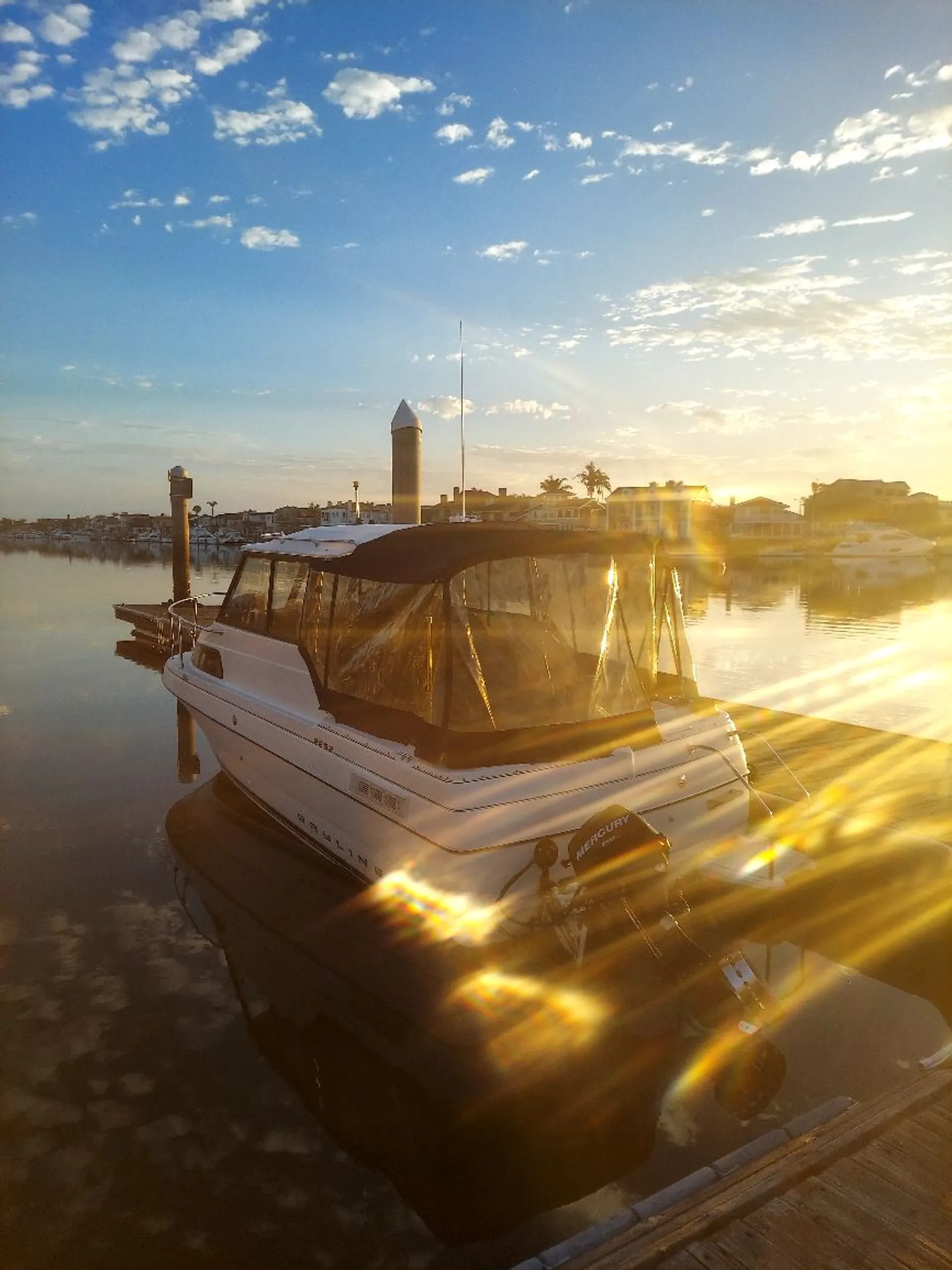 Bayliner 2252 Ciera Express in Huntington Beach, CA — photo 3