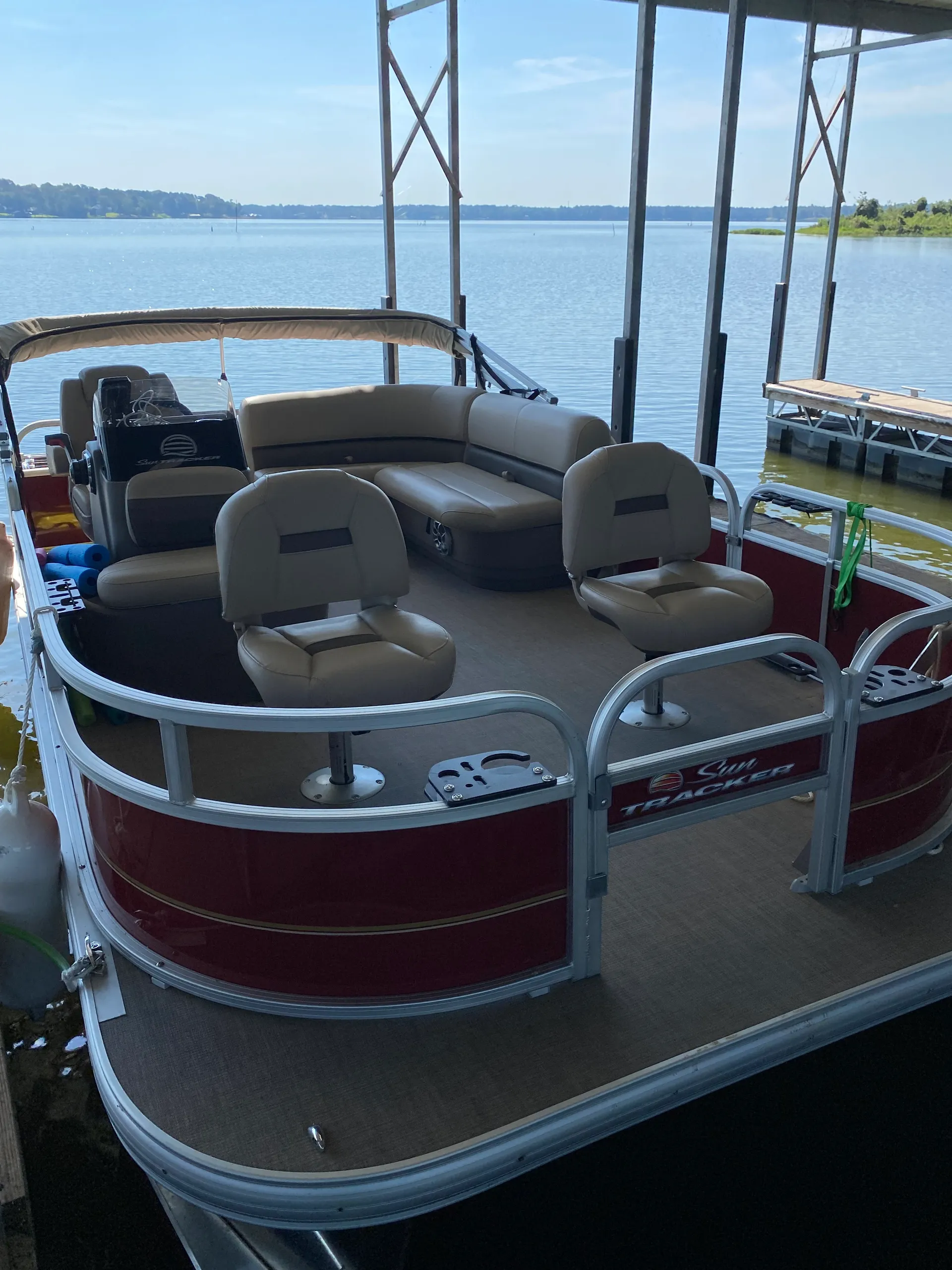 Fishing Pontoon on Lake Bob Sandlin,Lake Cypress Springs, Lake Fork 