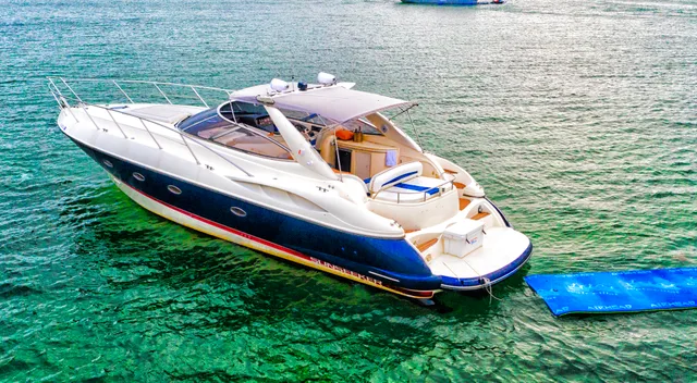 Rent a Chaparral Boats cruiser in Miami, FL near me