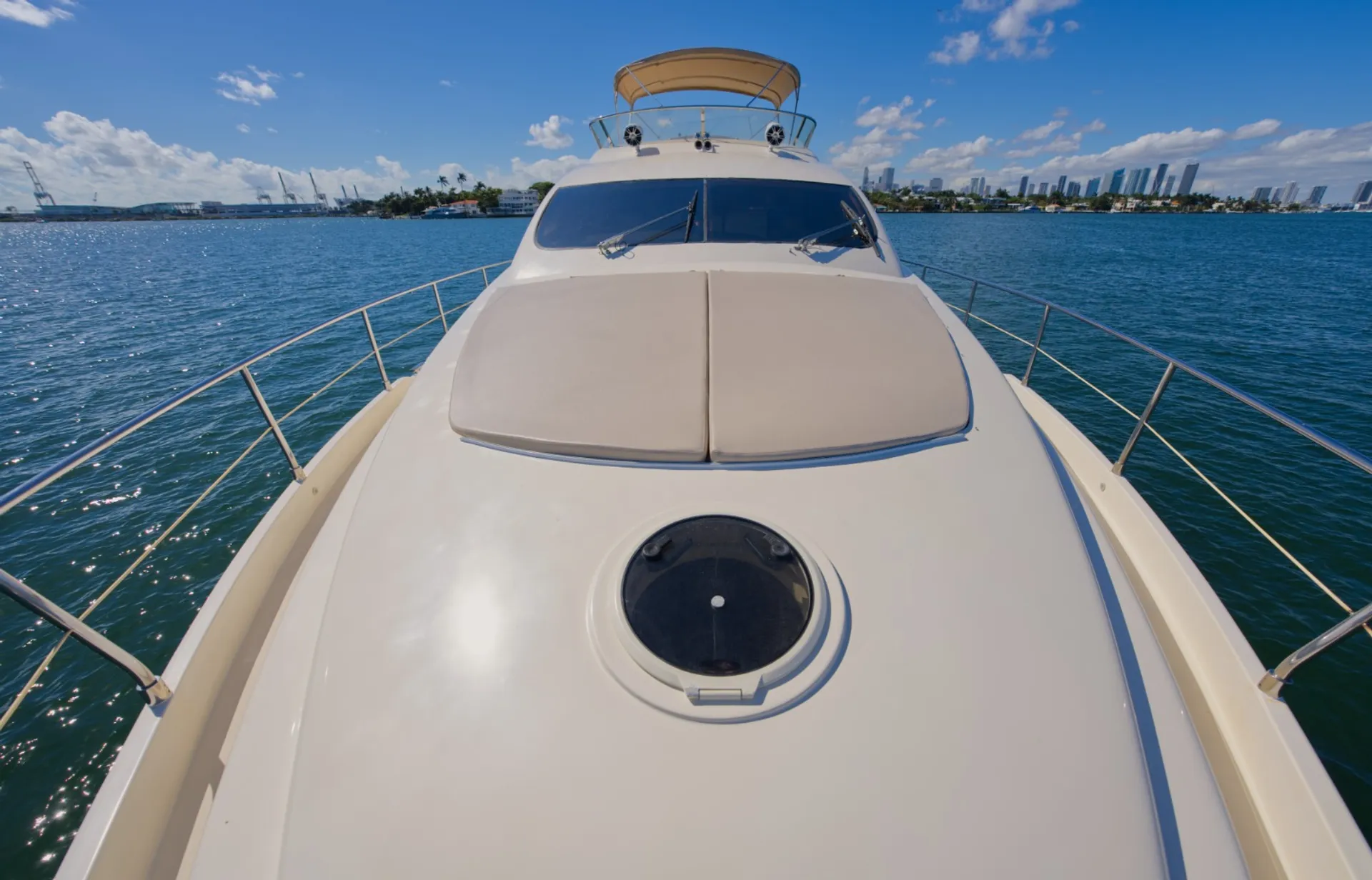 Sea Ray Boats 480 Sedan Bridge in Miami, FL — photo 6