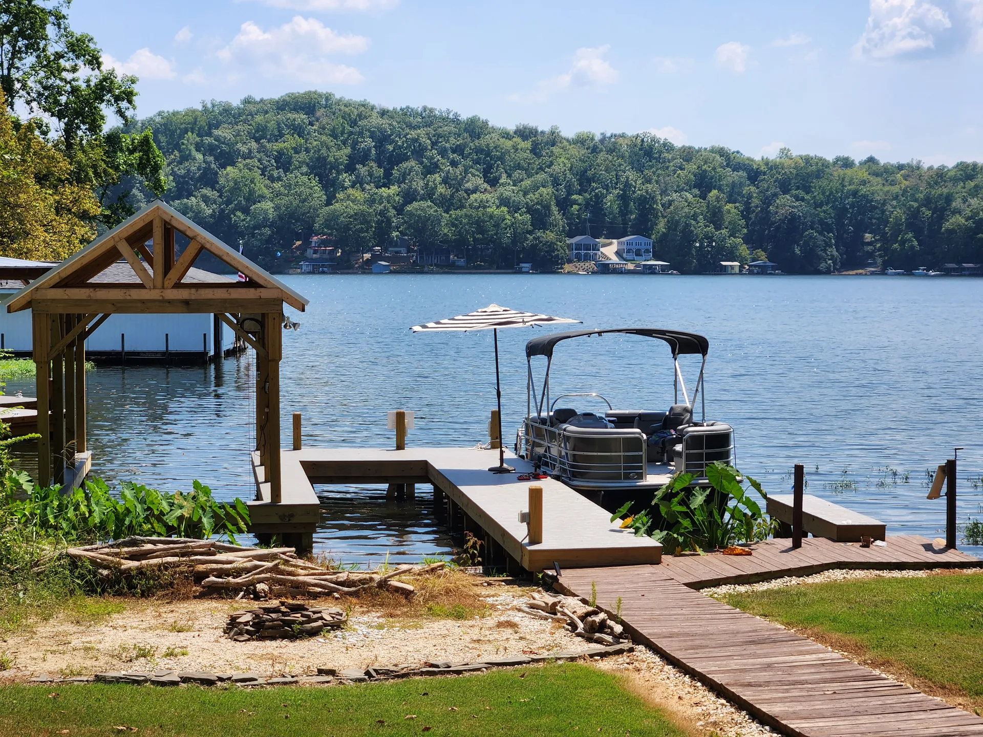 BERKSHIRE PONTOONS 22RFC CTS 3.0 TRI-TUBE in Norwood, NC — photo 3