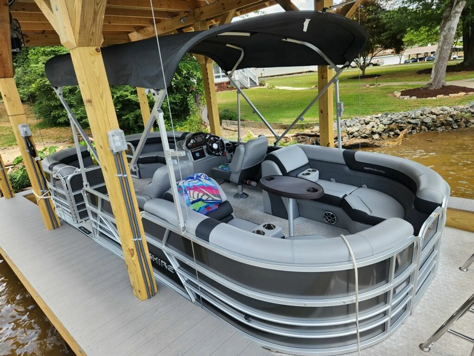 BERKSHIRE PONTOONS 22RFC CTS 3.0 TRI-TUBE in Norwood, NC — photo 6