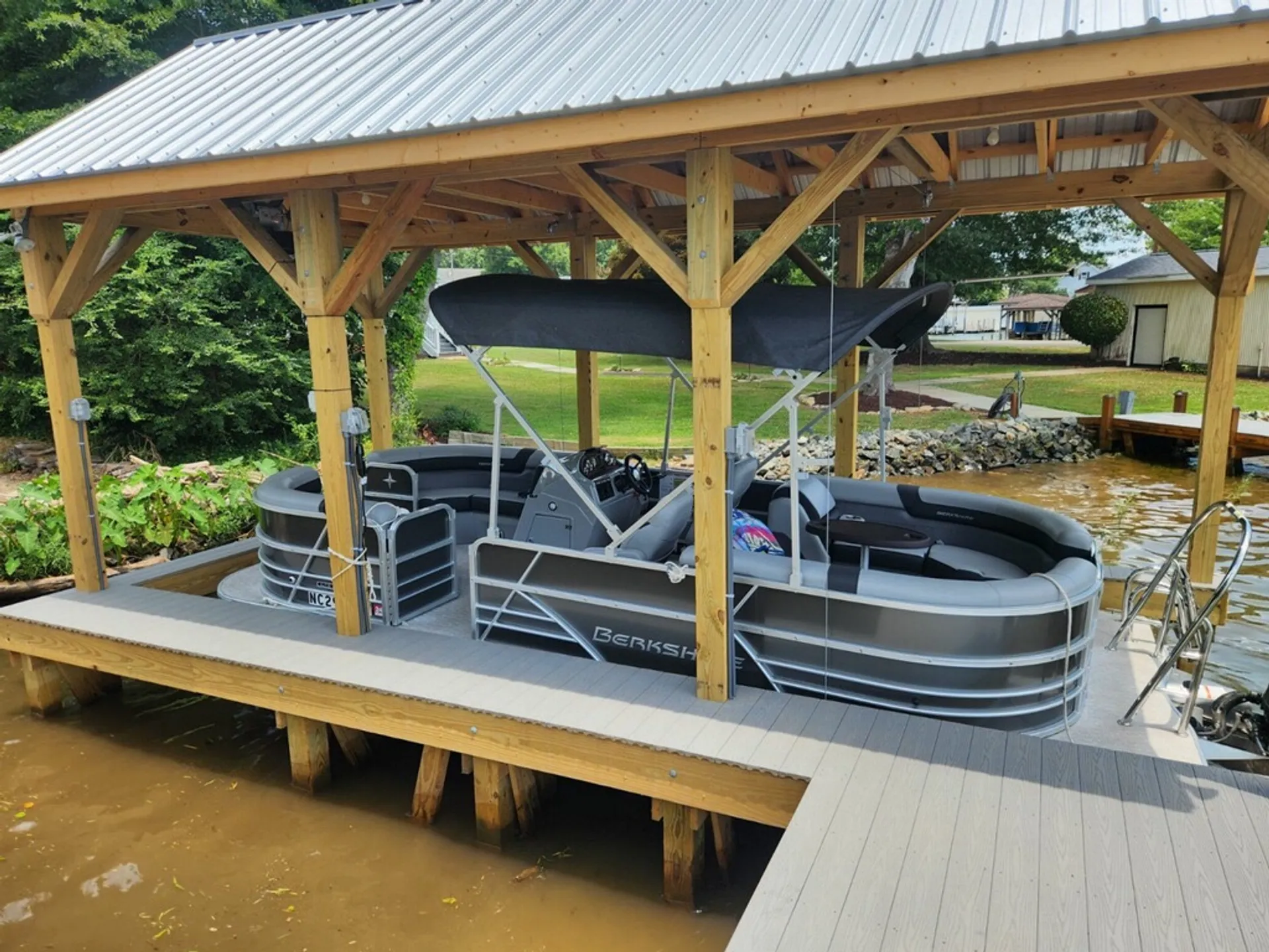 BERKSHIRE PONTOONS 22RFC CTS 3.0 TRI-TUBE in Norwood, NC — photo 8