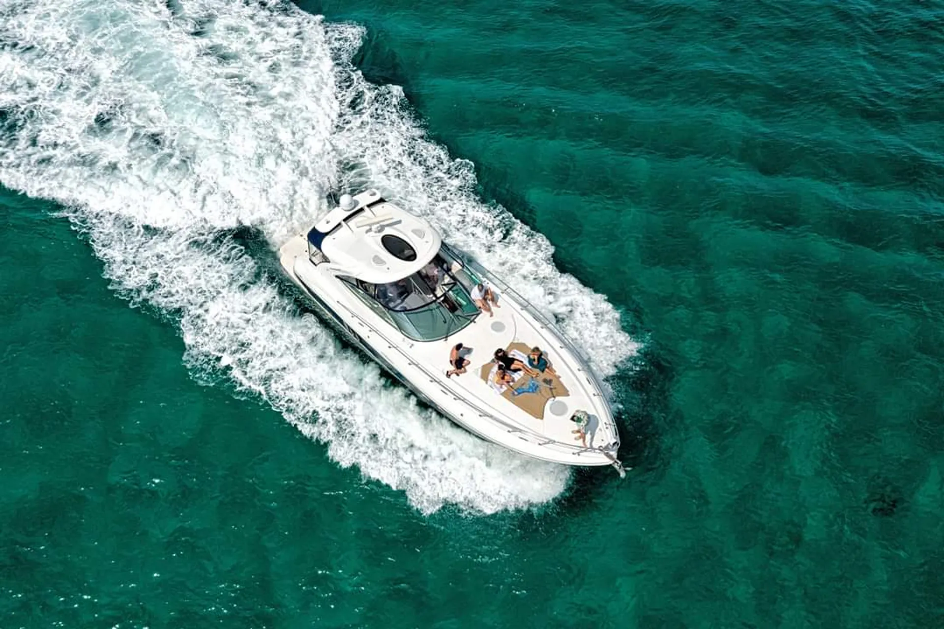 Private Luxury Yacht Cruise up to 13 guests. 2 bed/2 bath full kitchen