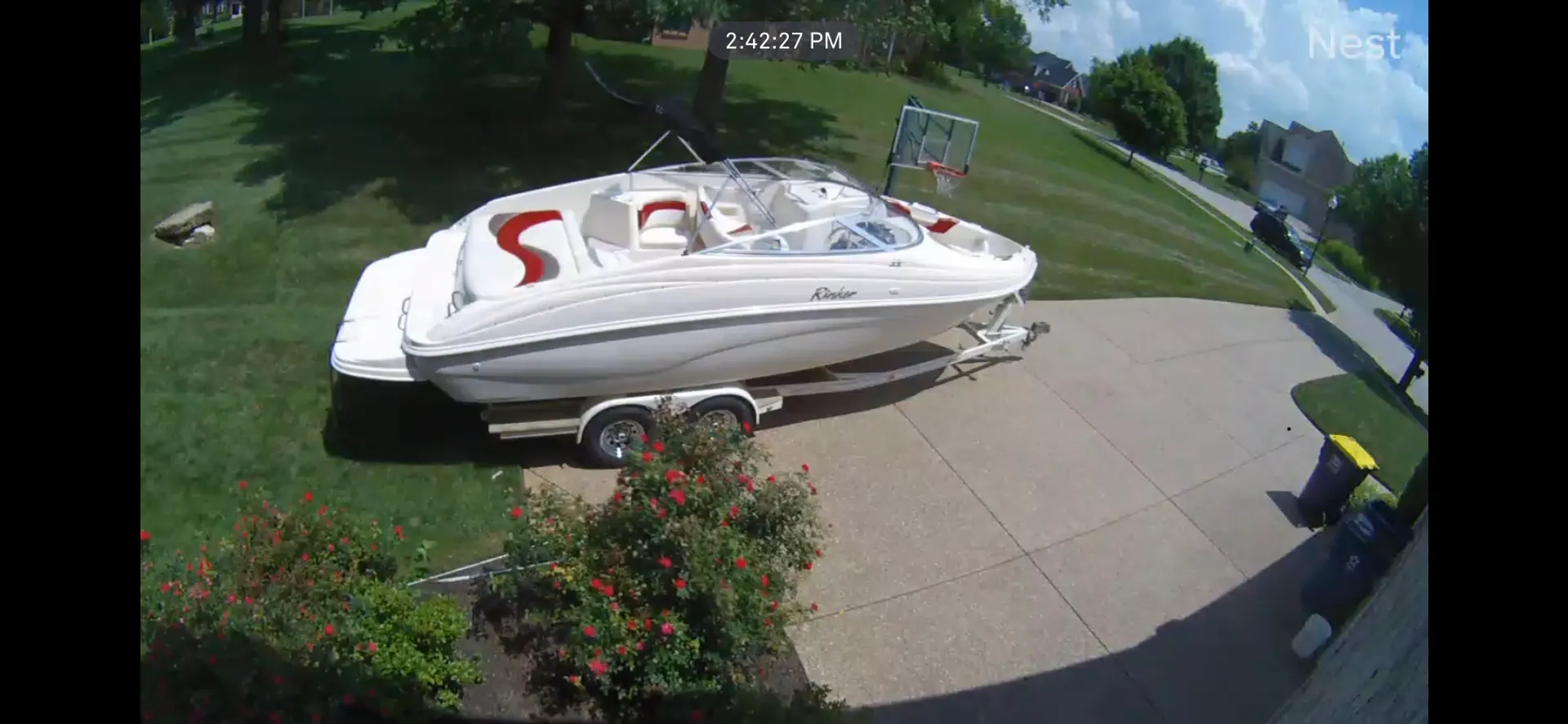 Rinker Boats 232 Captiva Bowrider in Crestwood, KY — photo 8
