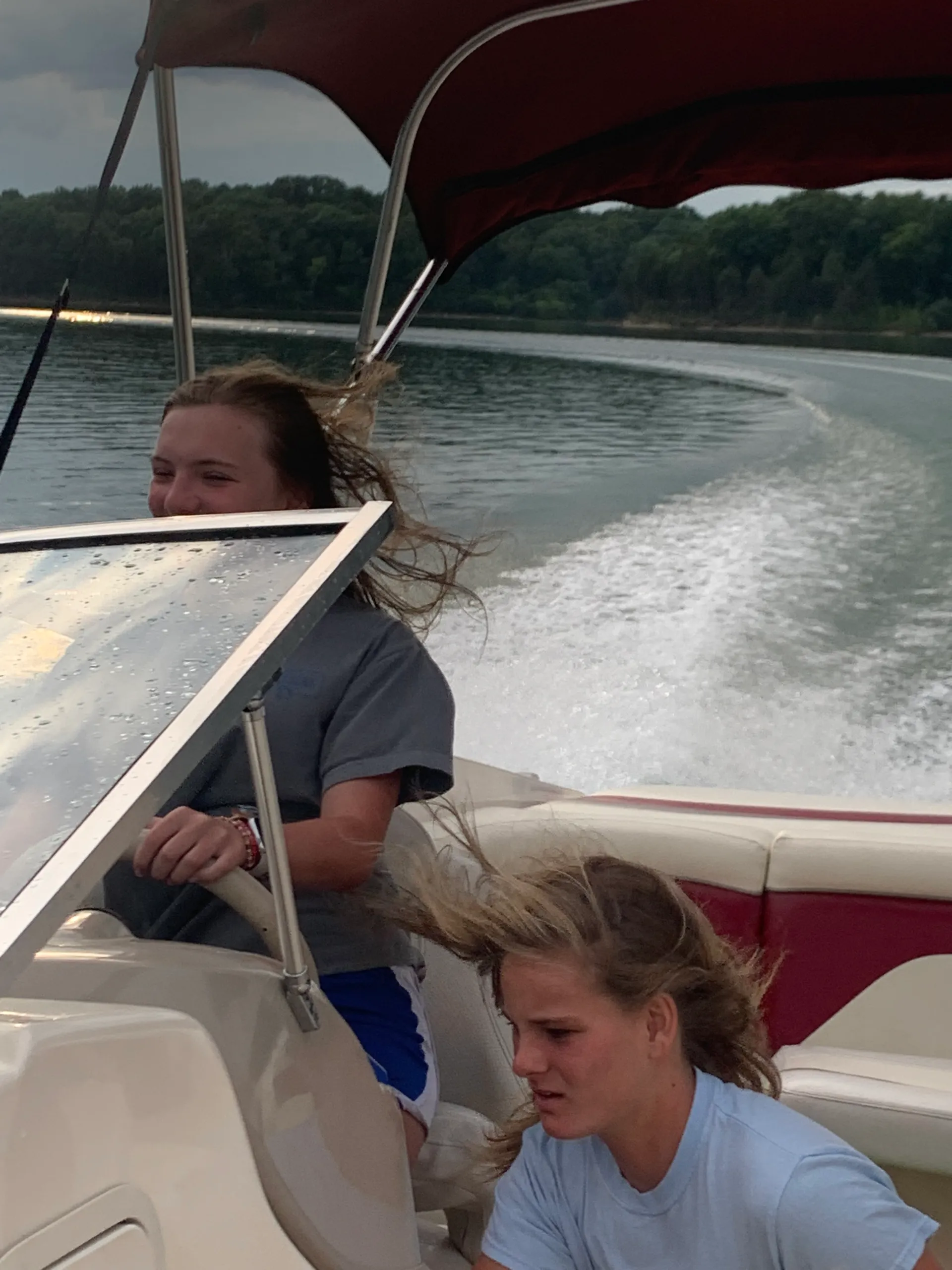 Rinker Boats 232 Captiva Bowrider in Crestwood, KY — photo 4