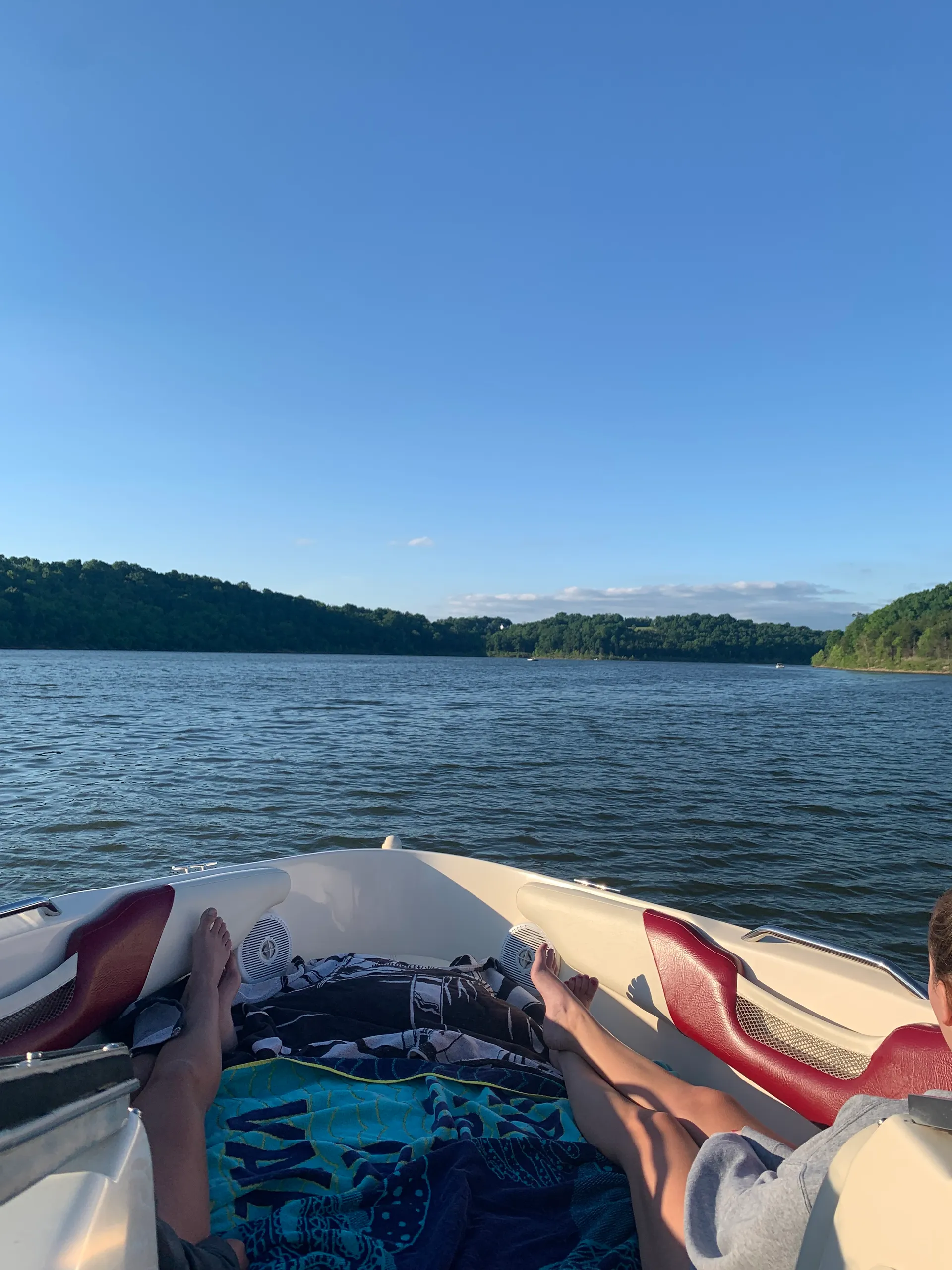 Rinker Boats 232 Captiva Bowrider in Crestwood, KY — photo 9