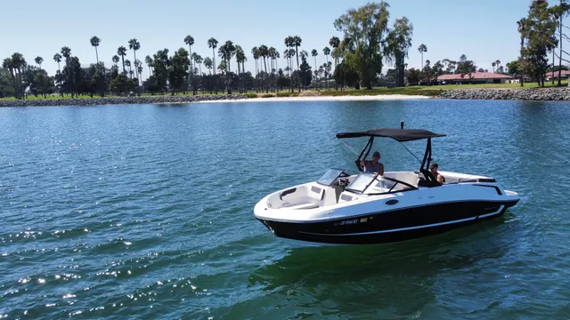 Rent a BAYLINER bow rider in National City, CA near me