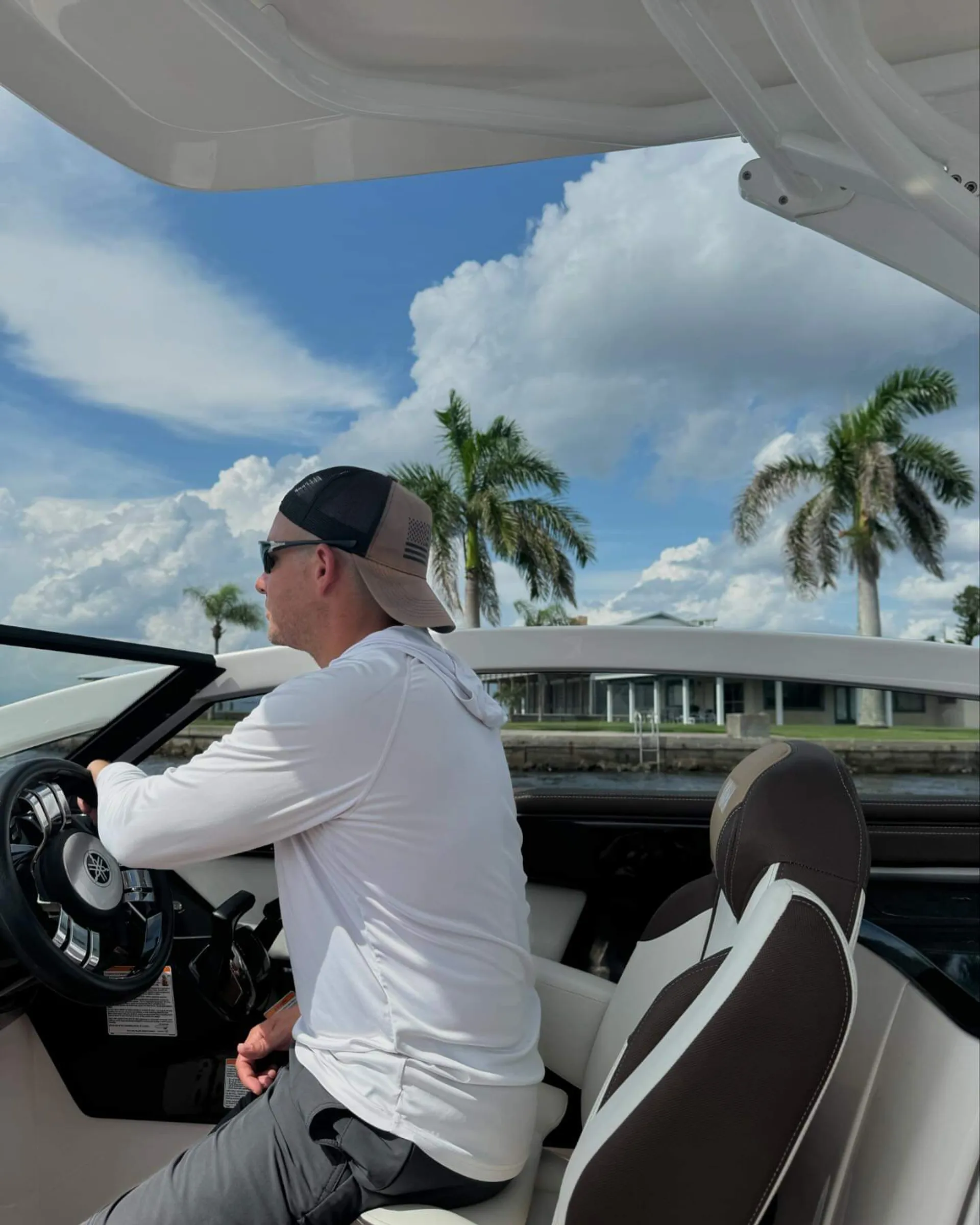 SUN AND FUN! SAND BAR HOPPING IN STYLE