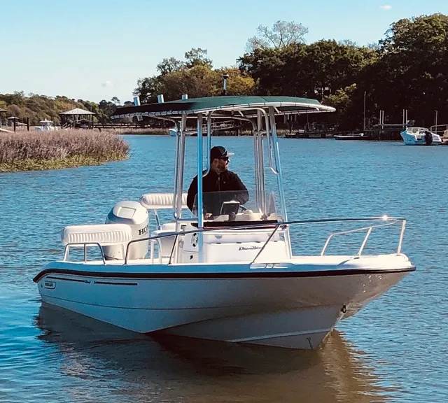 Rent a Boston Whaler center console in Mount Pleasant, SC near me