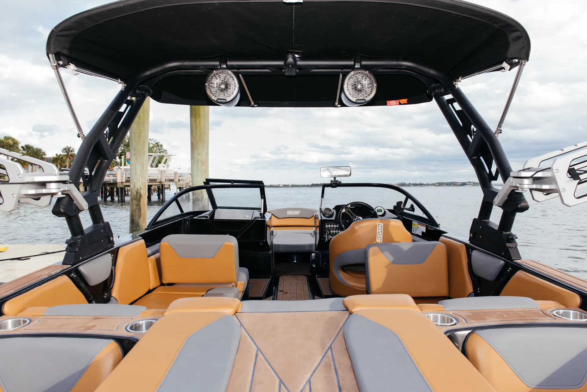 Let's Ride! Fun on the Water! Watersports tour<br/>