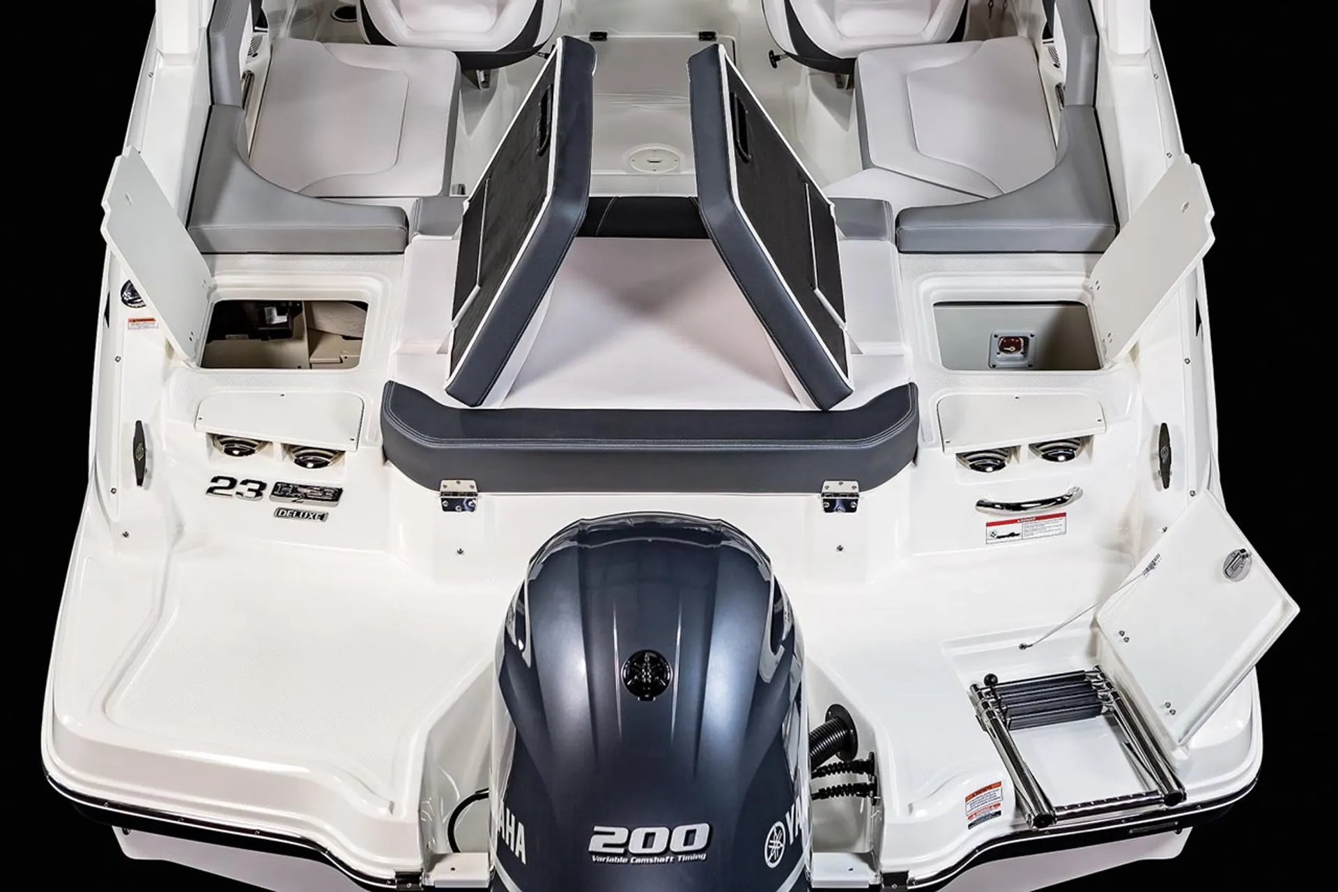 CHAPARRAL BOATS 230 SUNCOAST W/F200XB in Cape Coral, FL — photo 3