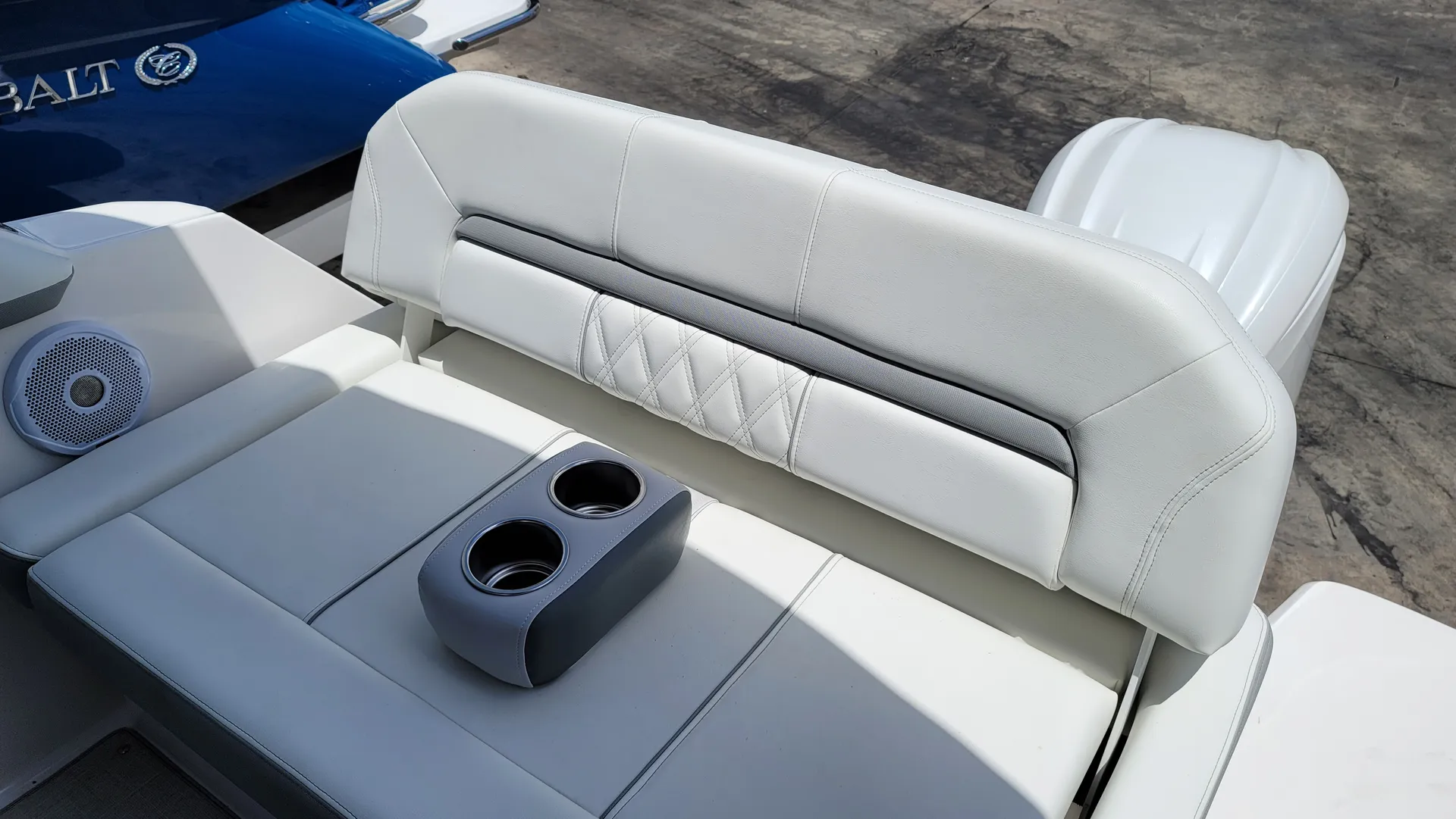 Sandbar or Sunset Cruise on this 27 foot cabin cruiser