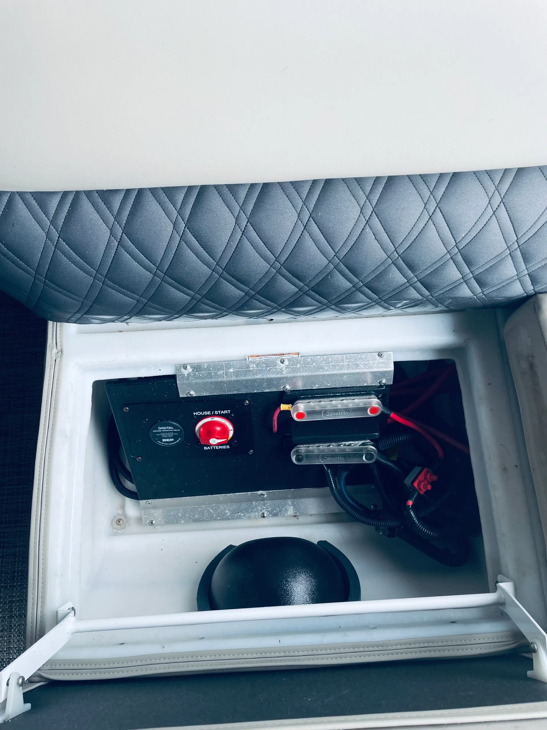 BARLETTA BOATS L21QC TRITOON in Gulf Shores, AL — photo 8