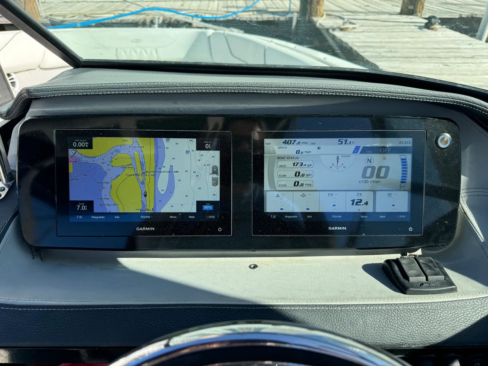 MONTEREY BOATS M-65 in Miami Beach, FL — photo 5