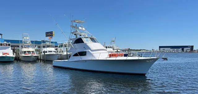 Rent a Eagle Express offshore sport fishing in Panama City Beach, FL near me