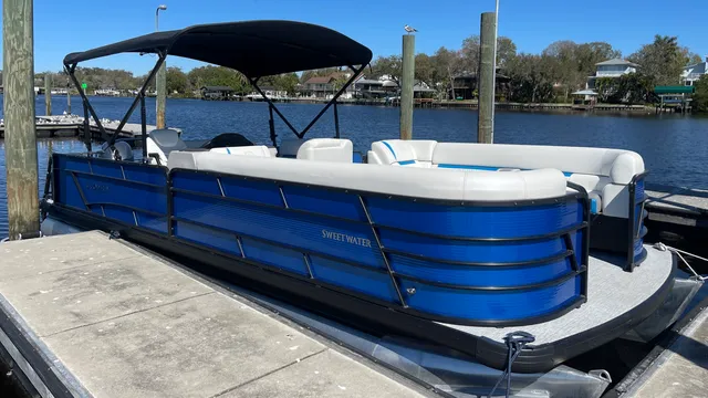 Rent a Godfrey pontoon in Tampa, FL near me