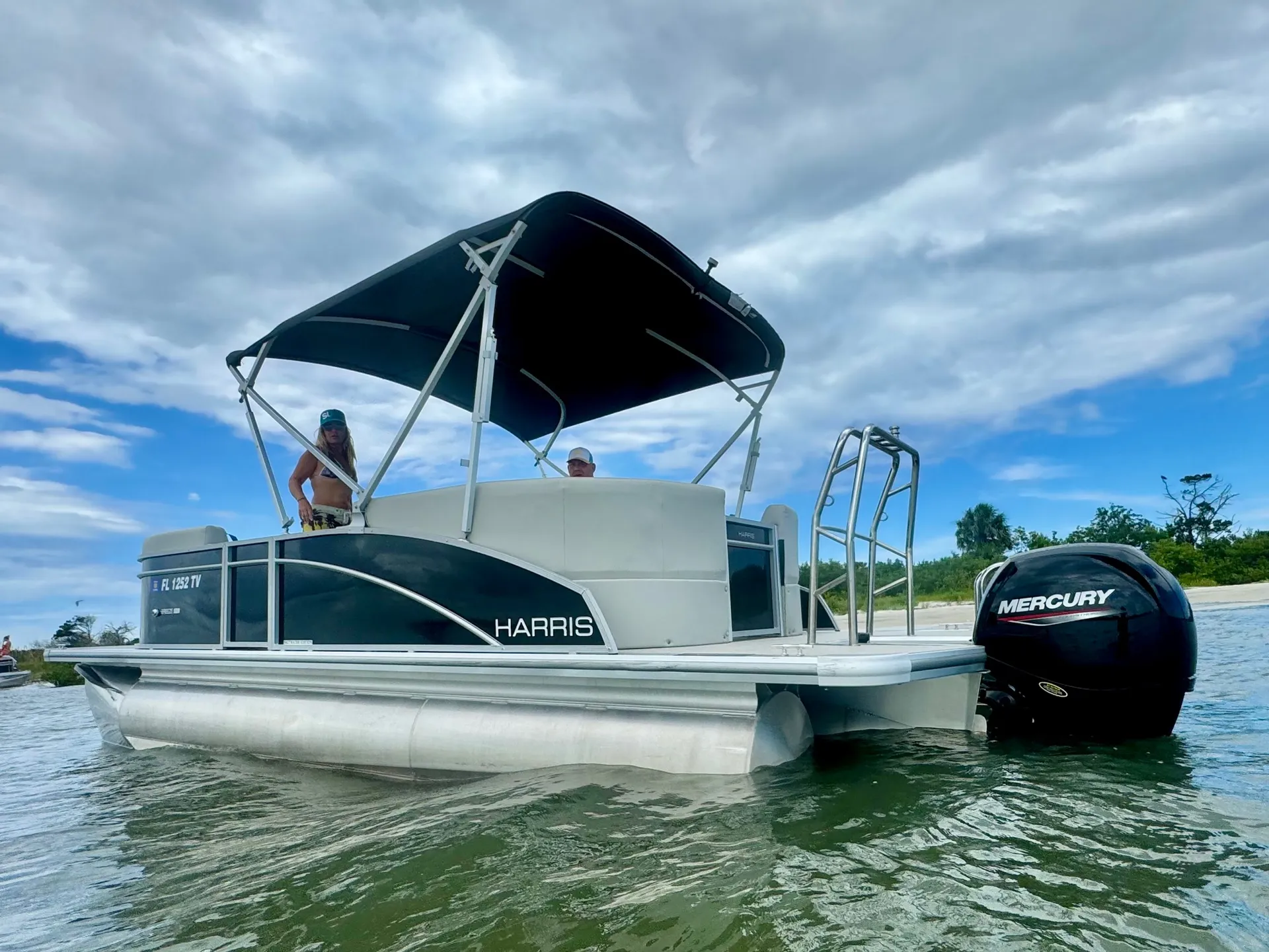 2024 Harris 'Toon w/ 150hp for Making Waves on the St. Augustine ICW!