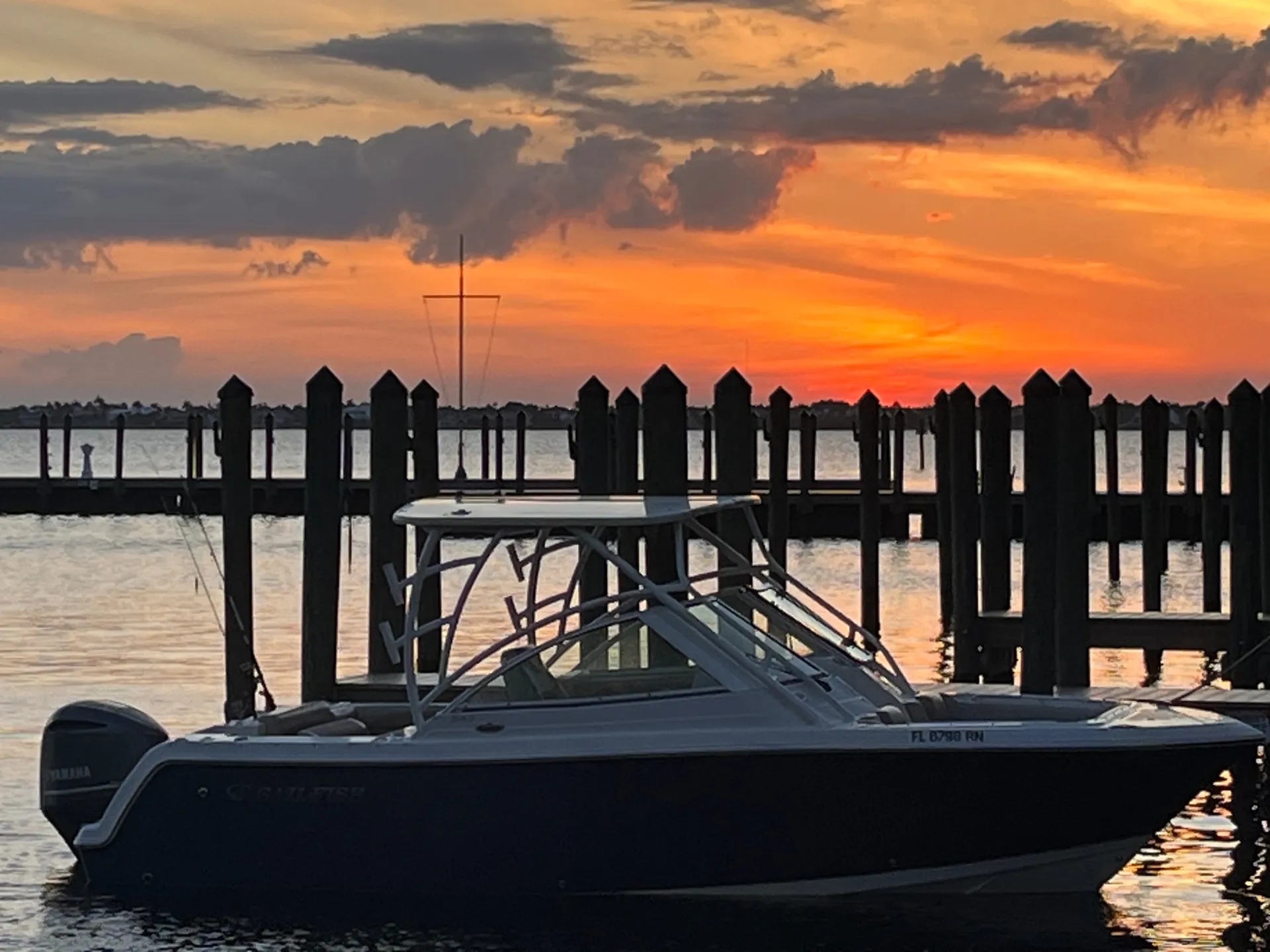 Luxury 26' Sailfish – Fishing, Island Hopping & Dolphin Tours in SW Fl