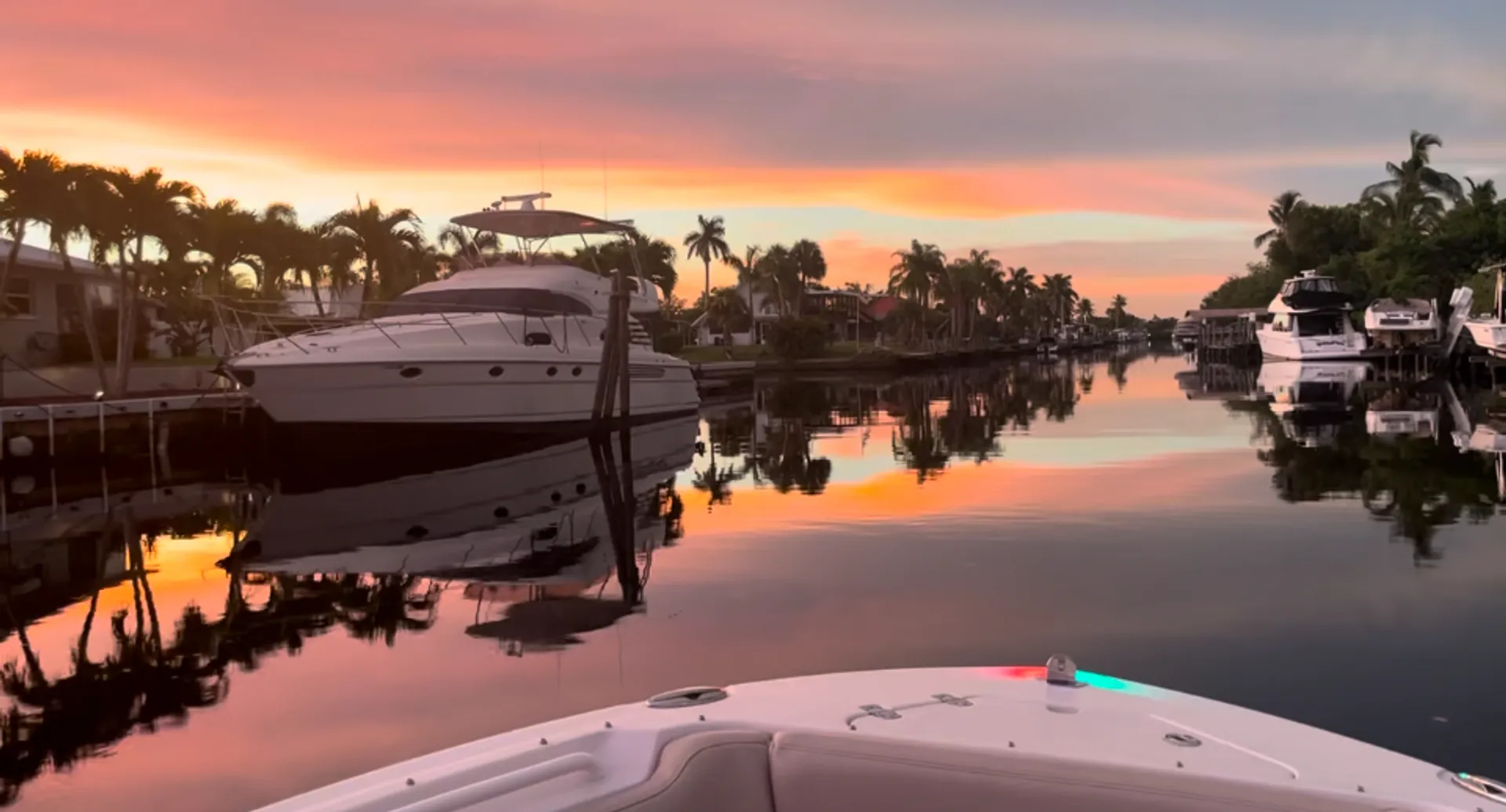 Luxury 26' Sailfish – Fishing, Island Hopping & Dolphin Tours in SW Fl