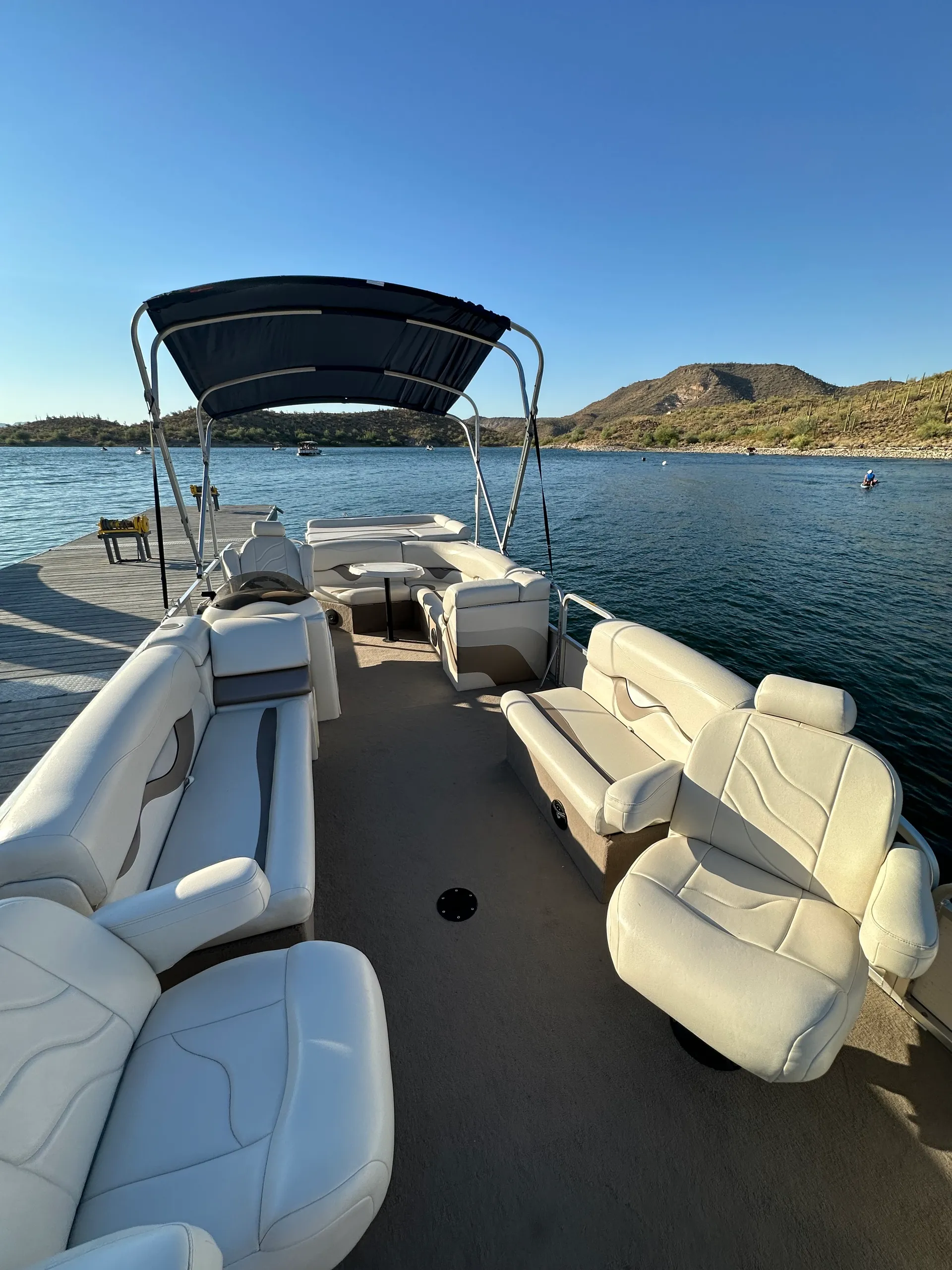 AVALON PONTOONS GS ELITE WINDSHIELD 2385ELW in Phoenix, AZ — photo 2
