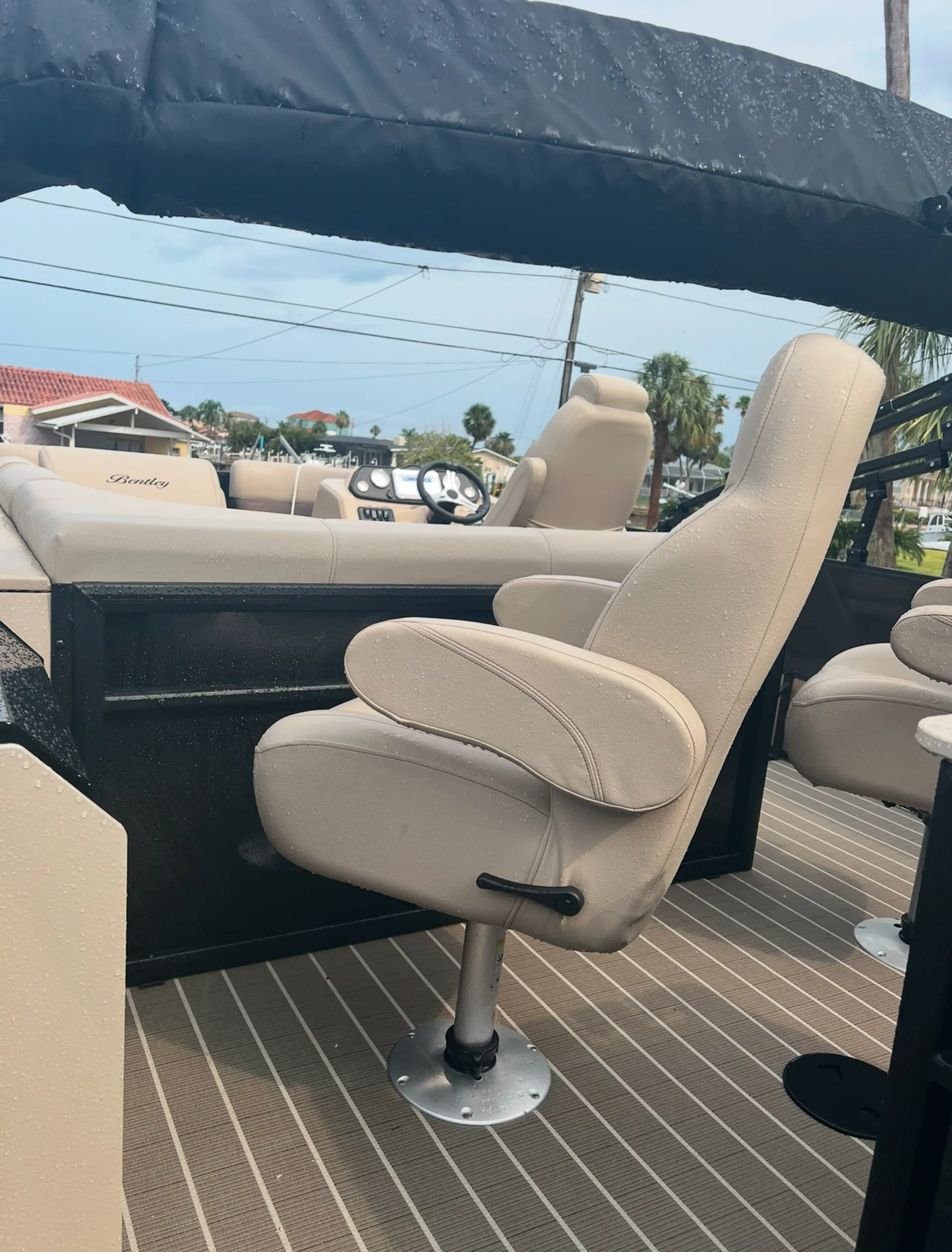 ENCORE BENTLEY FISH 223 FISH AND CRUISE in Port Richey, FL — photo 5