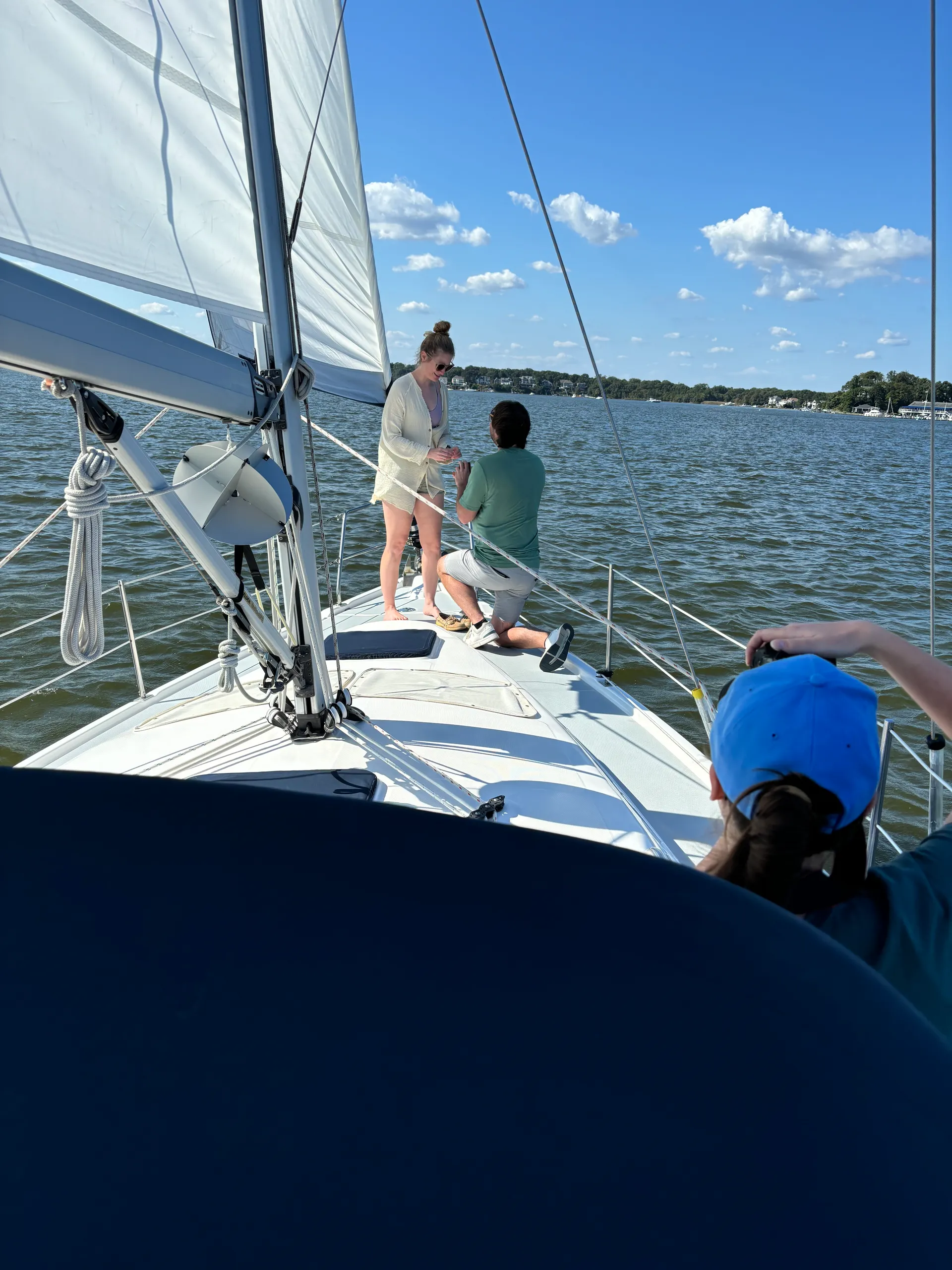 Relax, feel free and sail into a nautical world of “Wonder”, Hunter36'