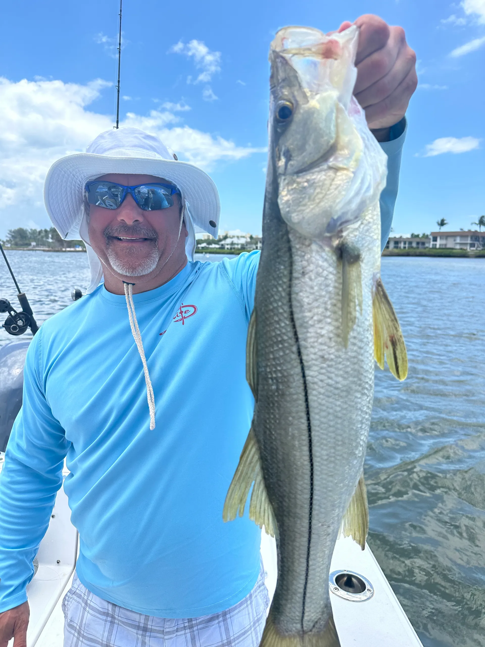 Fishing & Sightseeing Adventure on a 32' Center Console