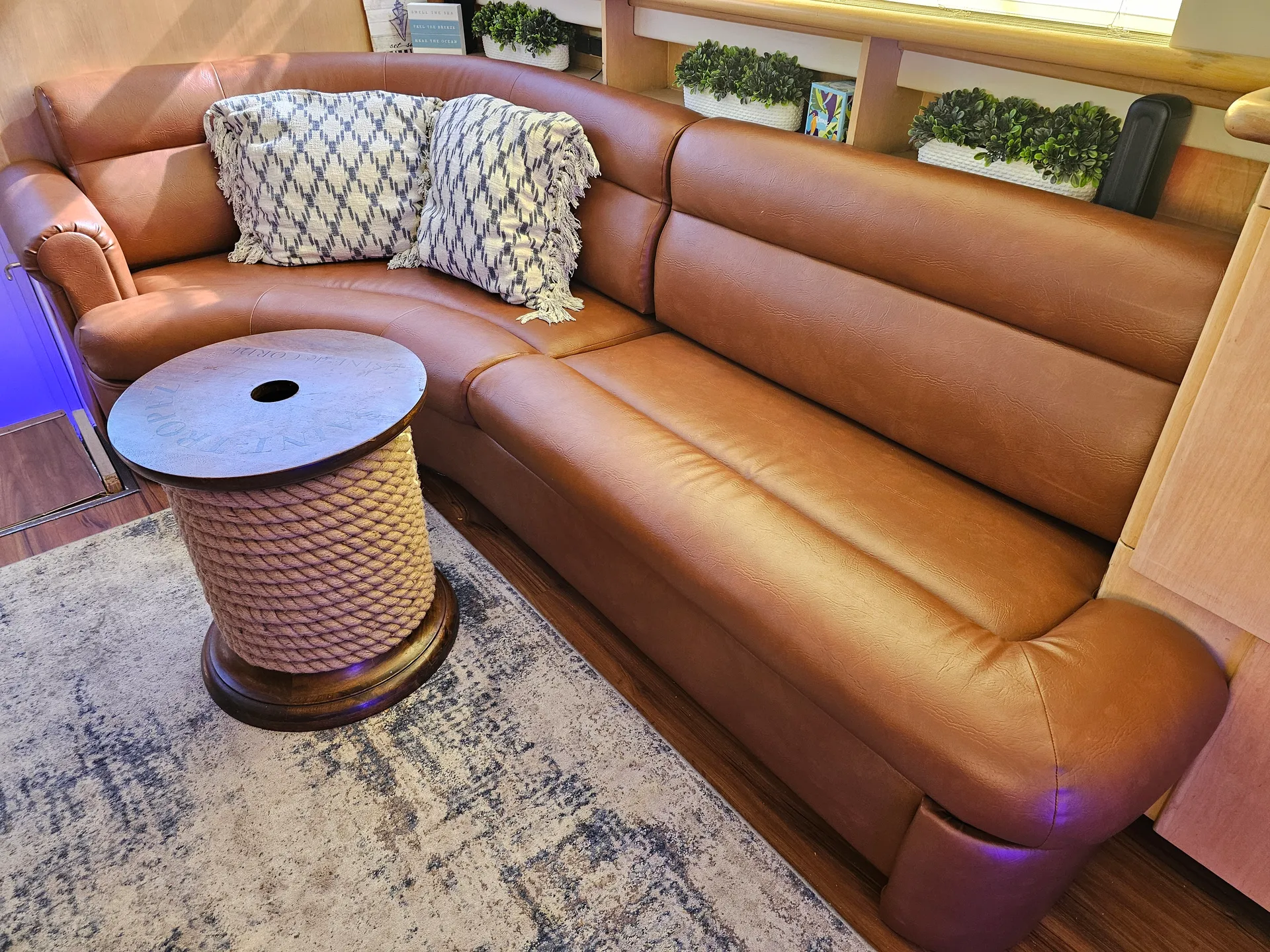 Good Girl - 50' Carver Cockpit Motoryacht