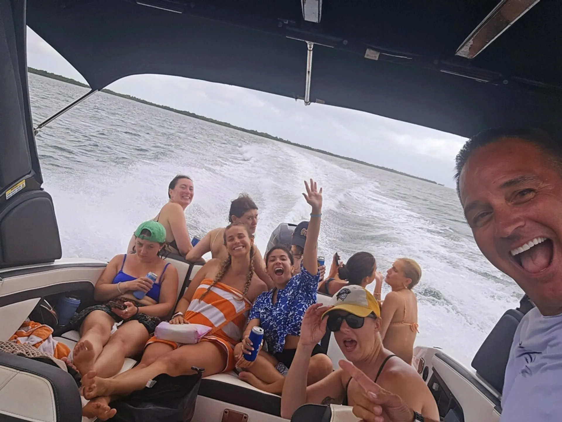 More speed, spacious comfort and elegant style ... best time ever!