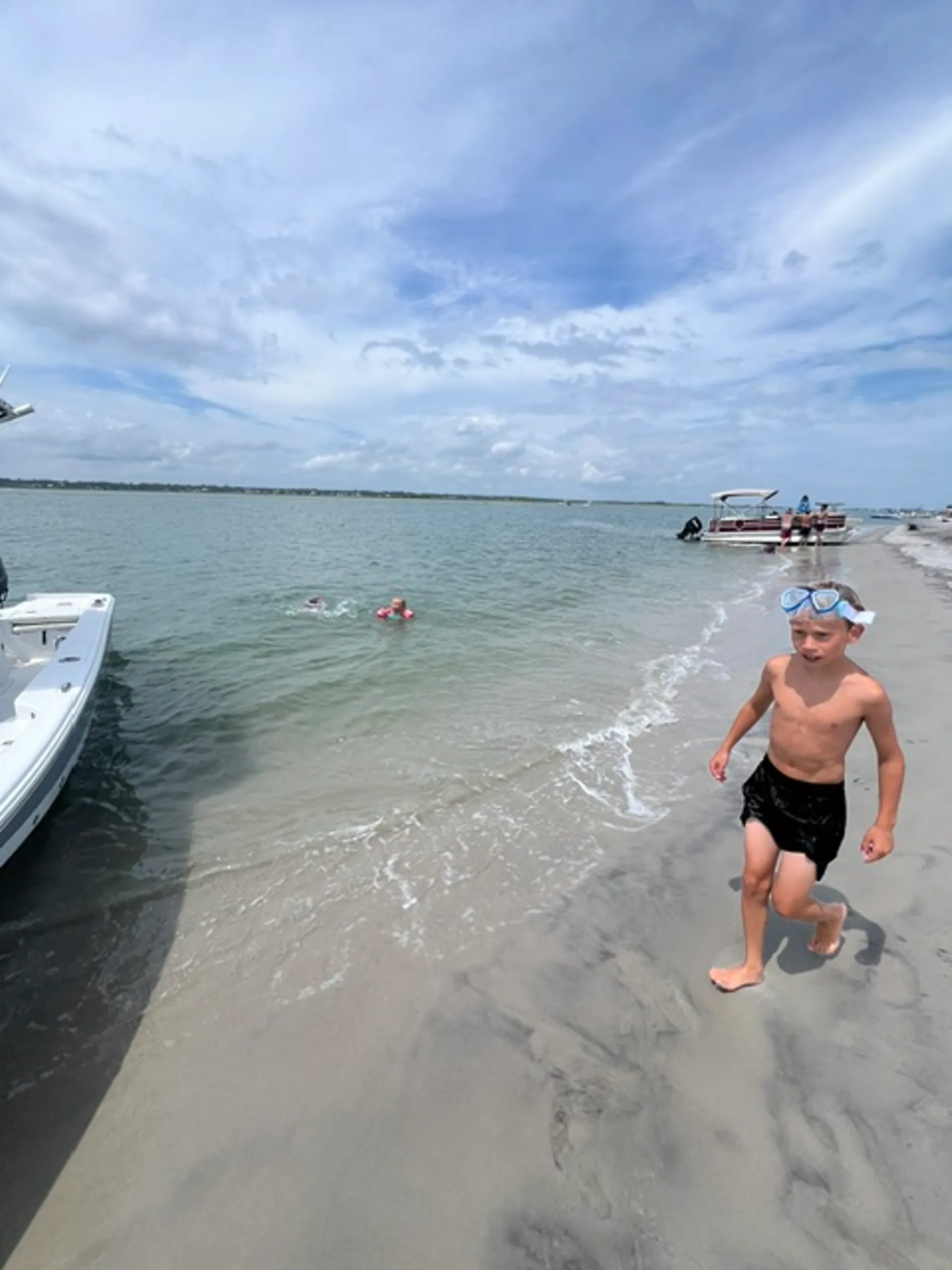 Pleasure Touring, Fishing, Dolphin sighting, etc!